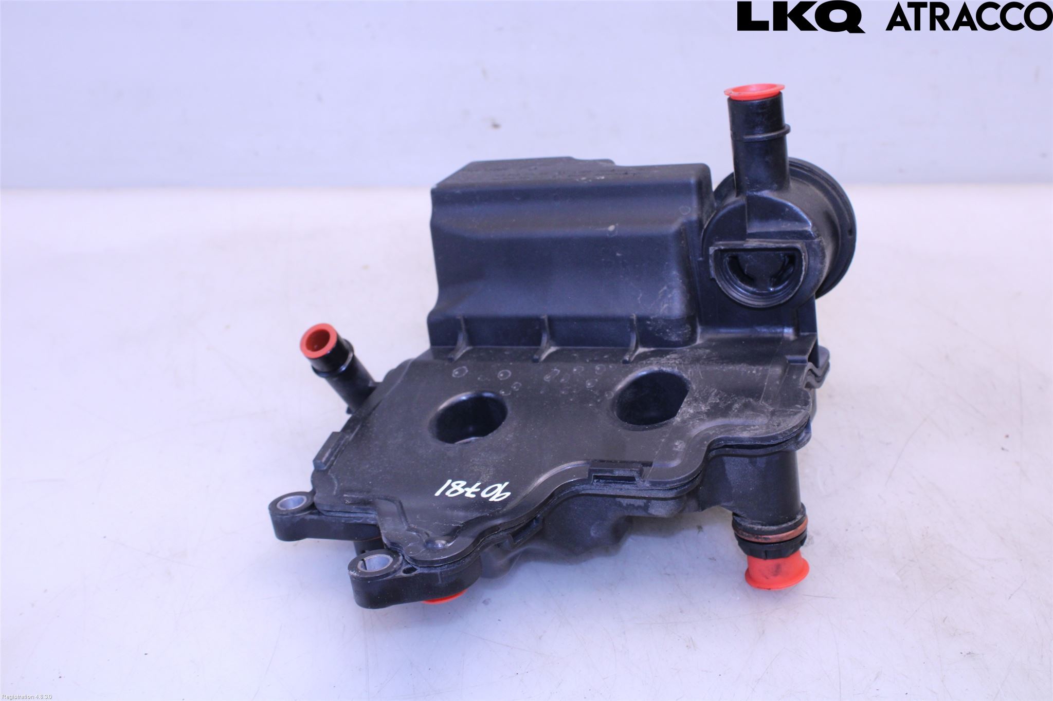 Ford S-MAX 06-15 Oljefälla