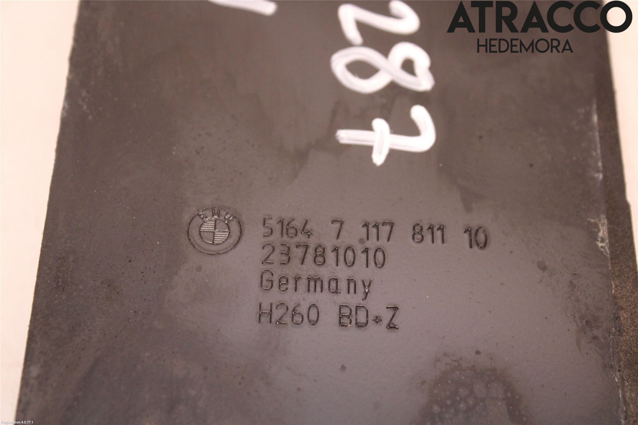 BMW 3 E90/91 SED/TOU 05-12 Kylarfäste-Ram-Balk