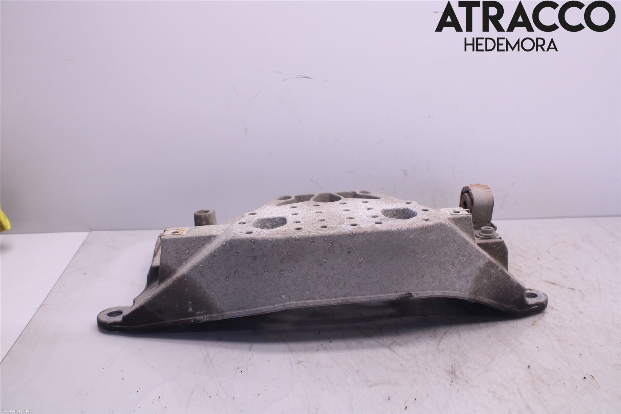 Audi A6/S6 4G 11-18 Växellådsbalk