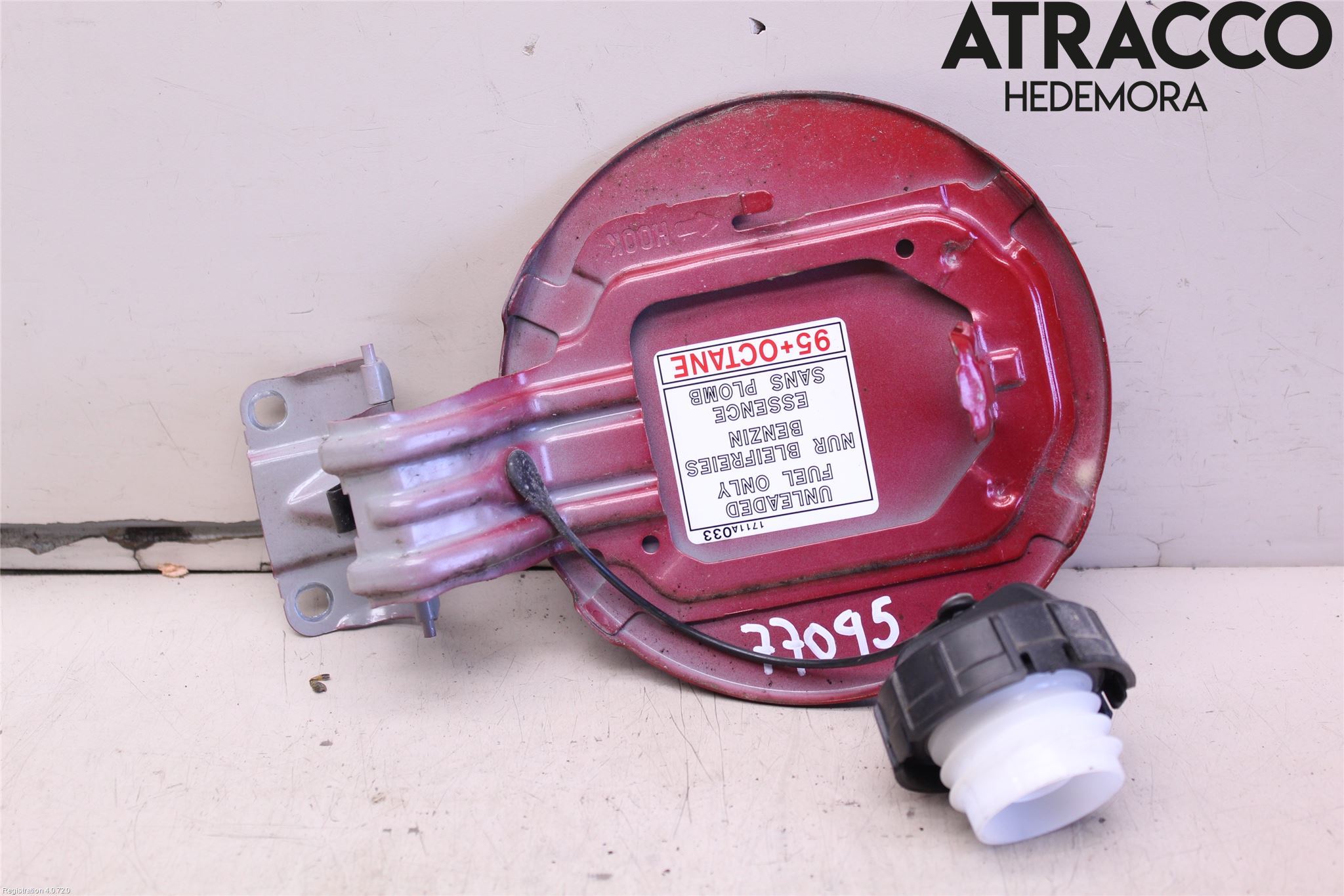 Mitsubishi SPACE STAR 13- Tanklucka