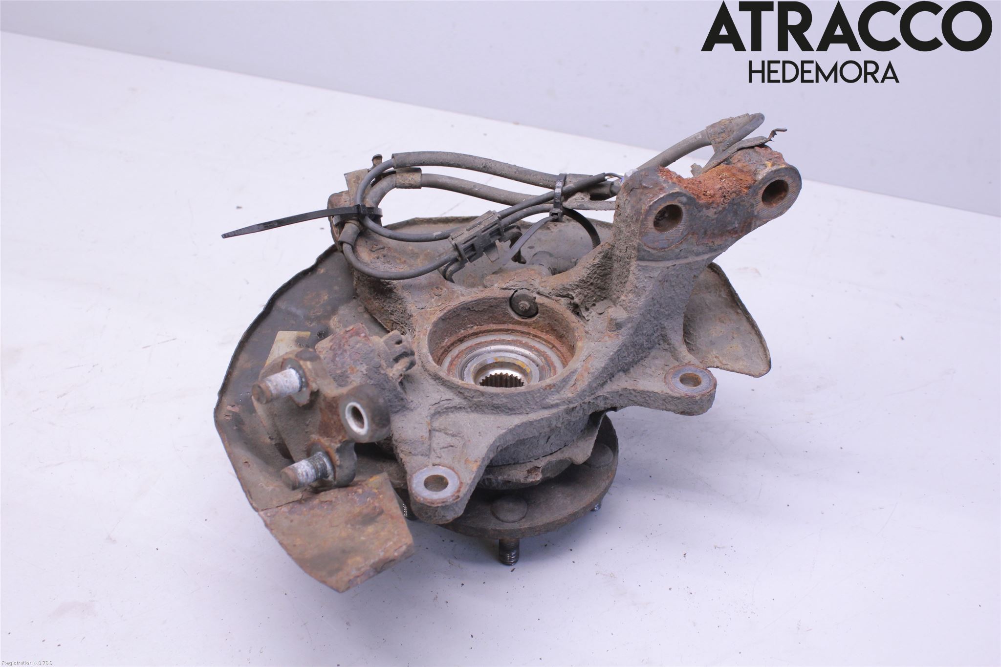 Toyota CAMRY    01-06 Styrspindel Lagerhus Vä