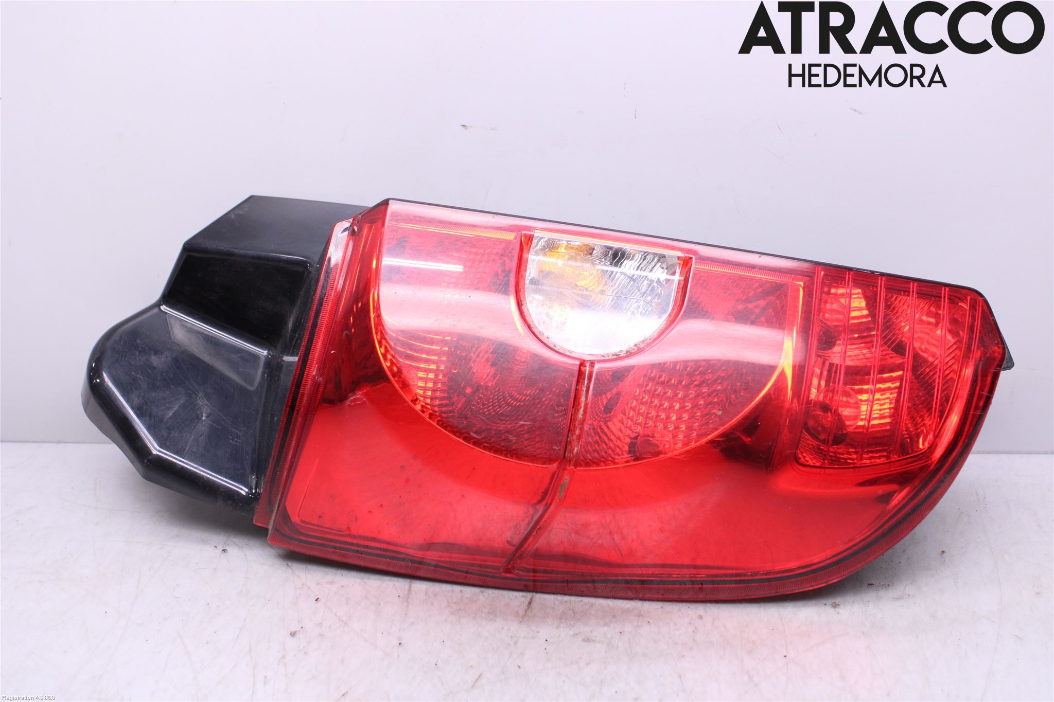 Mitsubishi COLT 09-13 Bakljus Vänster