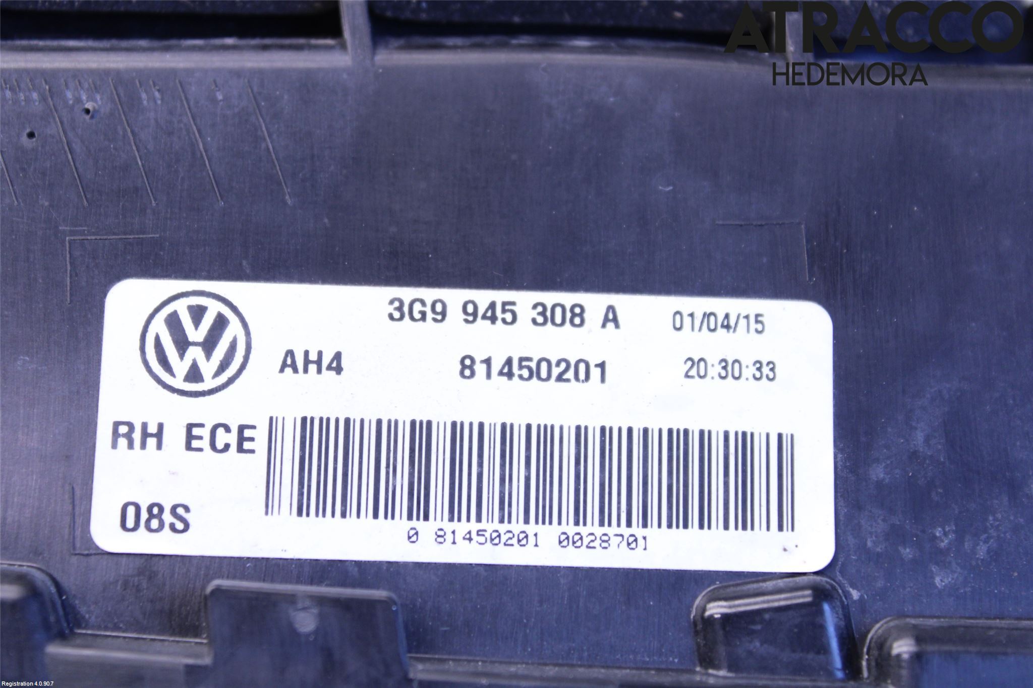 Volkswagen VW PASSAT 15-19 Bakljus Lucka Hö