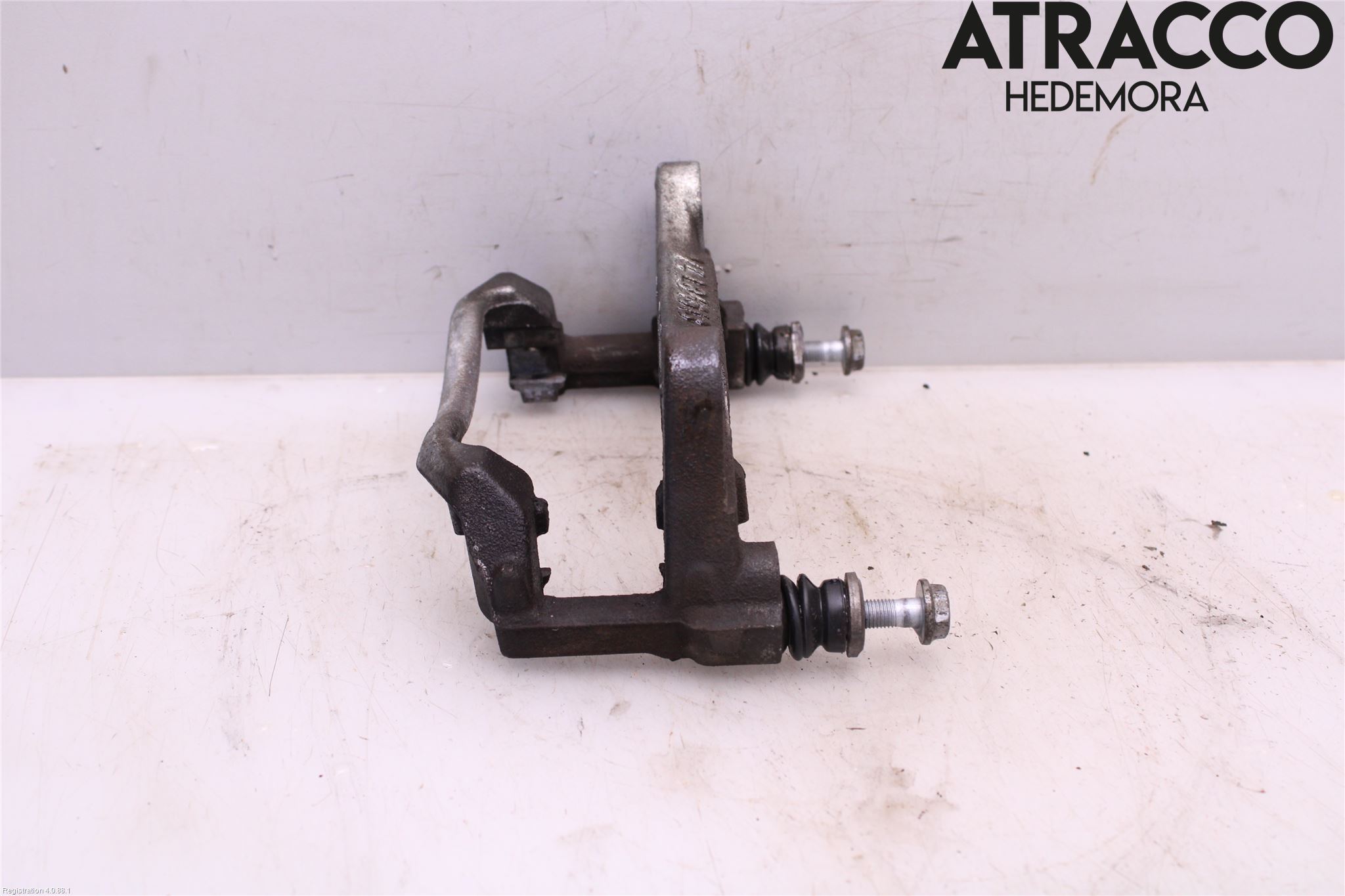 Toyota COROLLA 19- Bromsokshållare