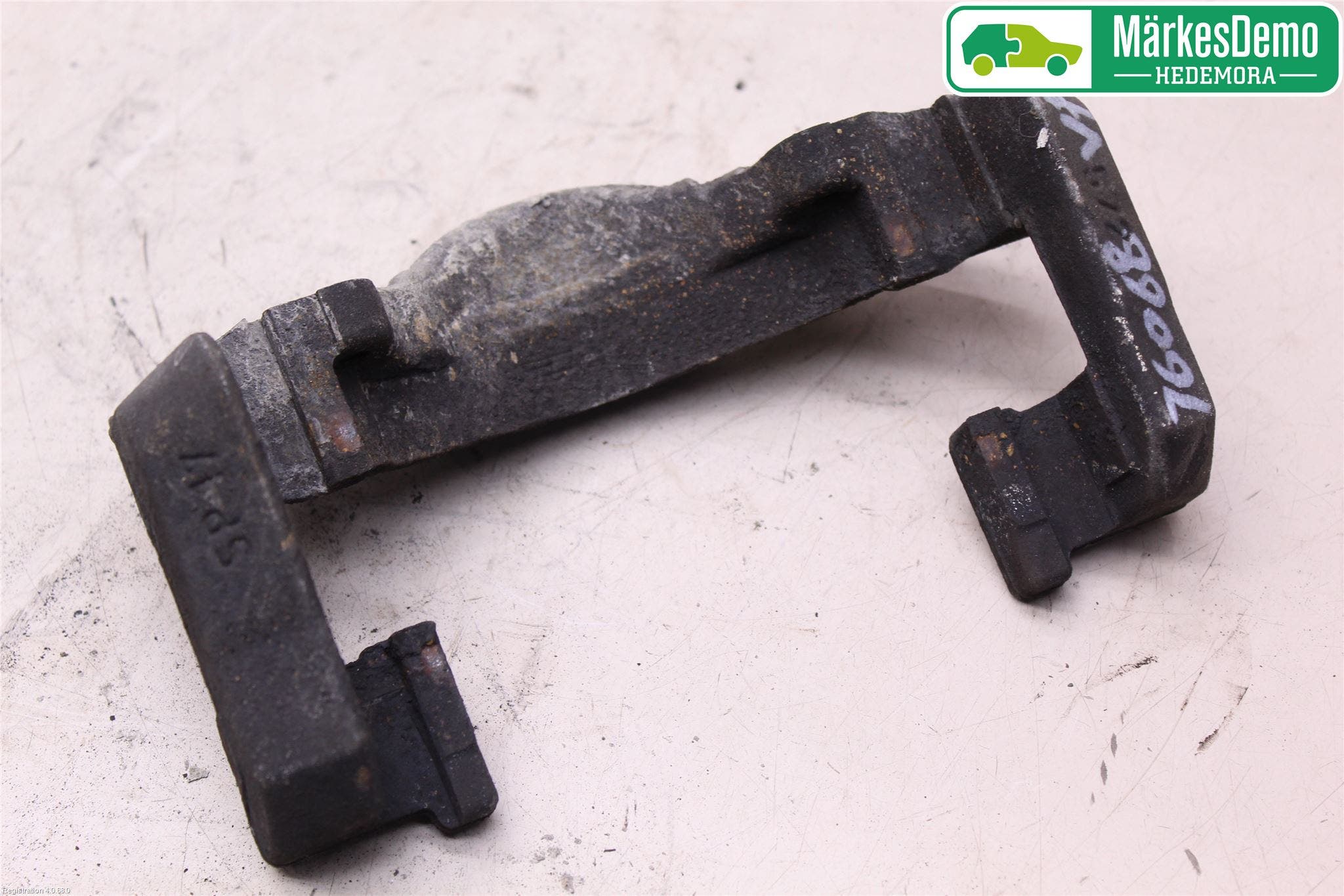 Citroen BERLINGO 08-18 Bromsokshållare