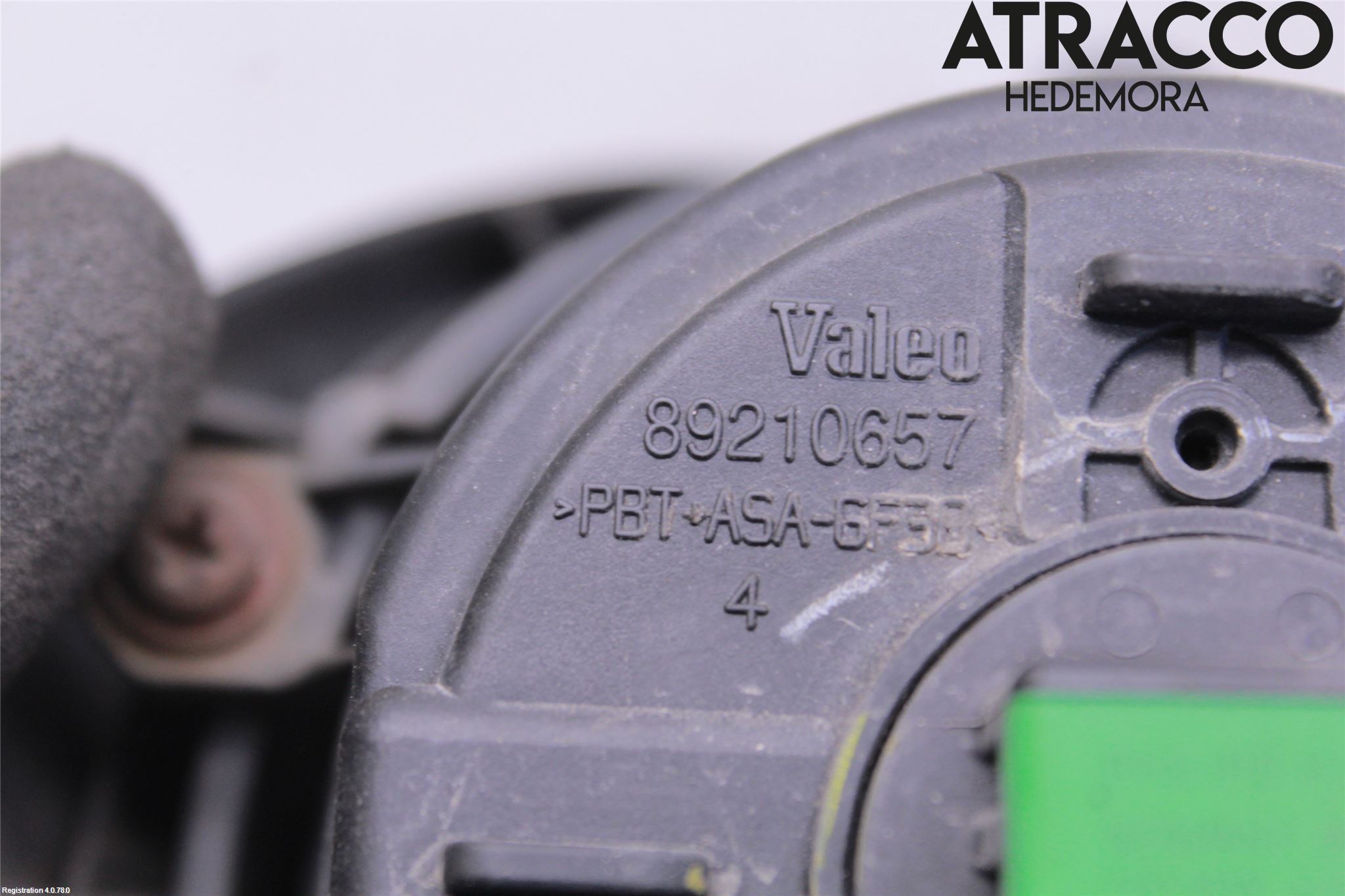 Toyota AVENSIS 09-15 Dimljus-Varselljus Fram