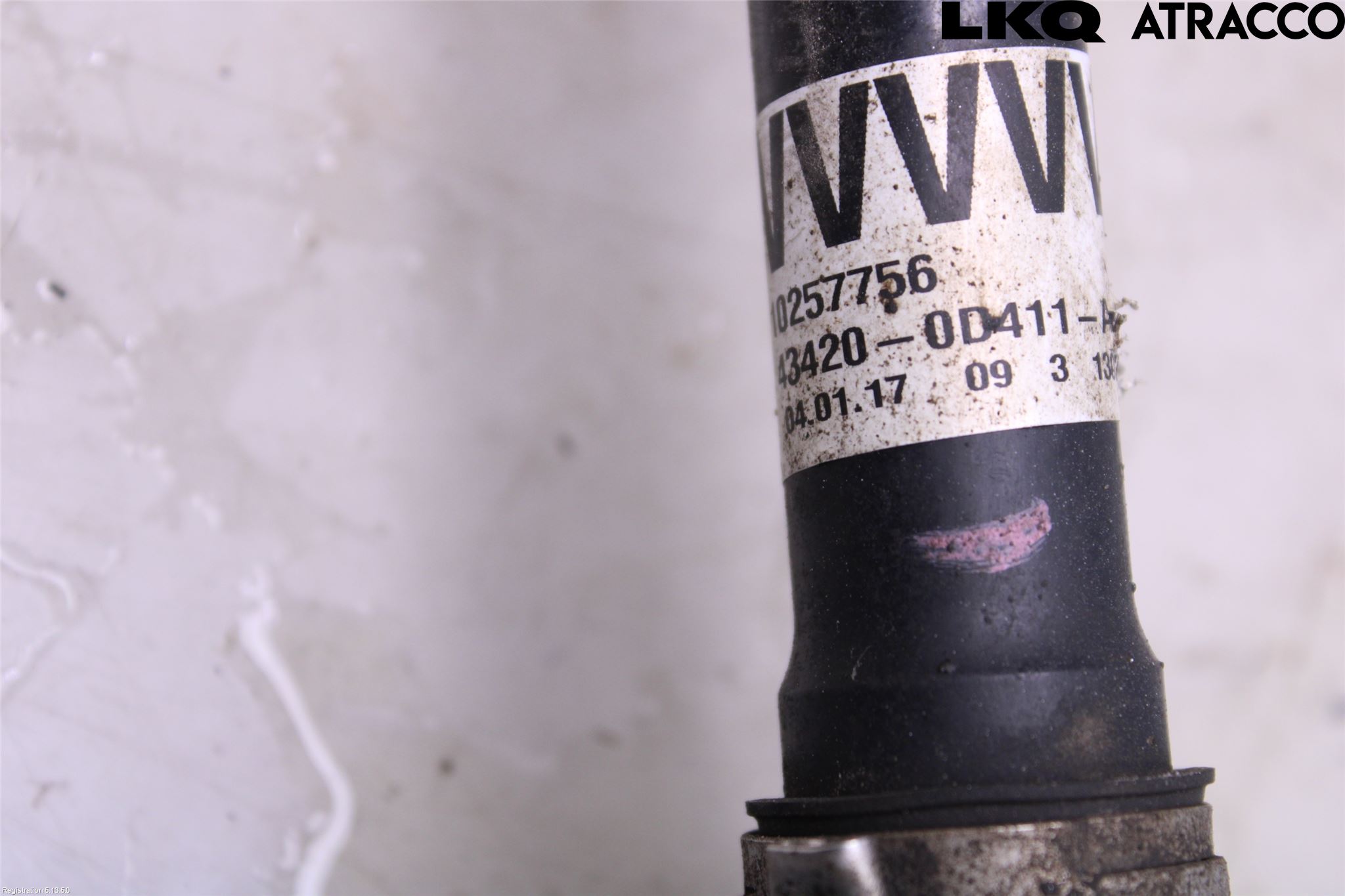 Toyota YARIS XP130 15-20 Drivaxel Fram Vänster