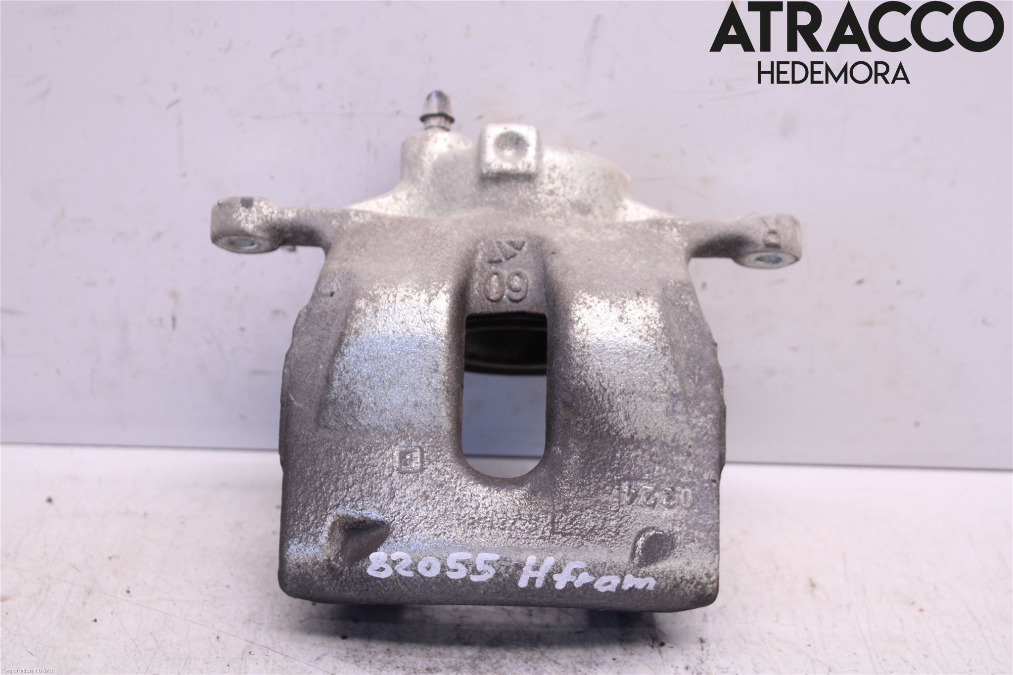 Toyota C-HR 16-23 Bromsok Fram Höger