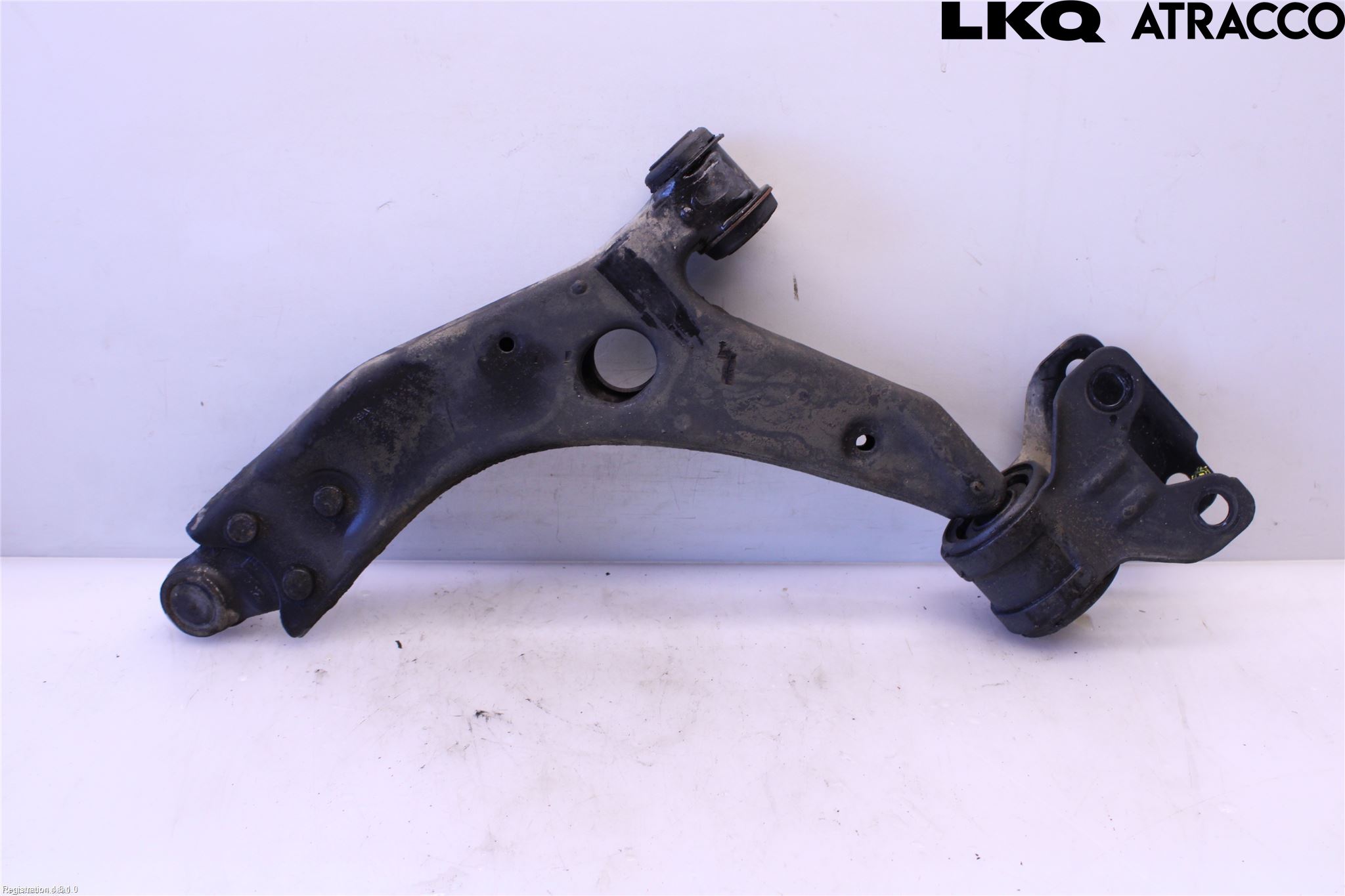 Ford FOCUS 15-18 Bärarm Fram Undre Hö