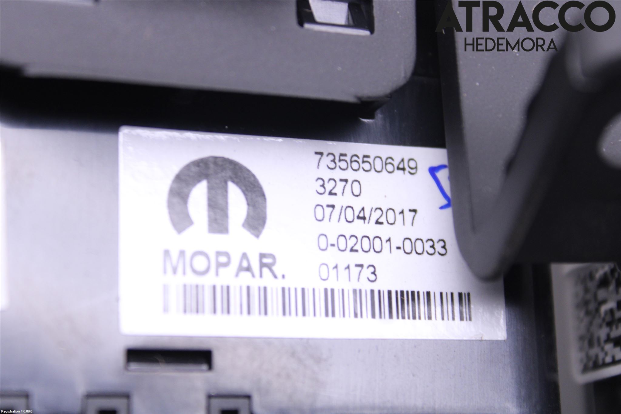 Fiat 500X 15- Strömställare Multifunktion