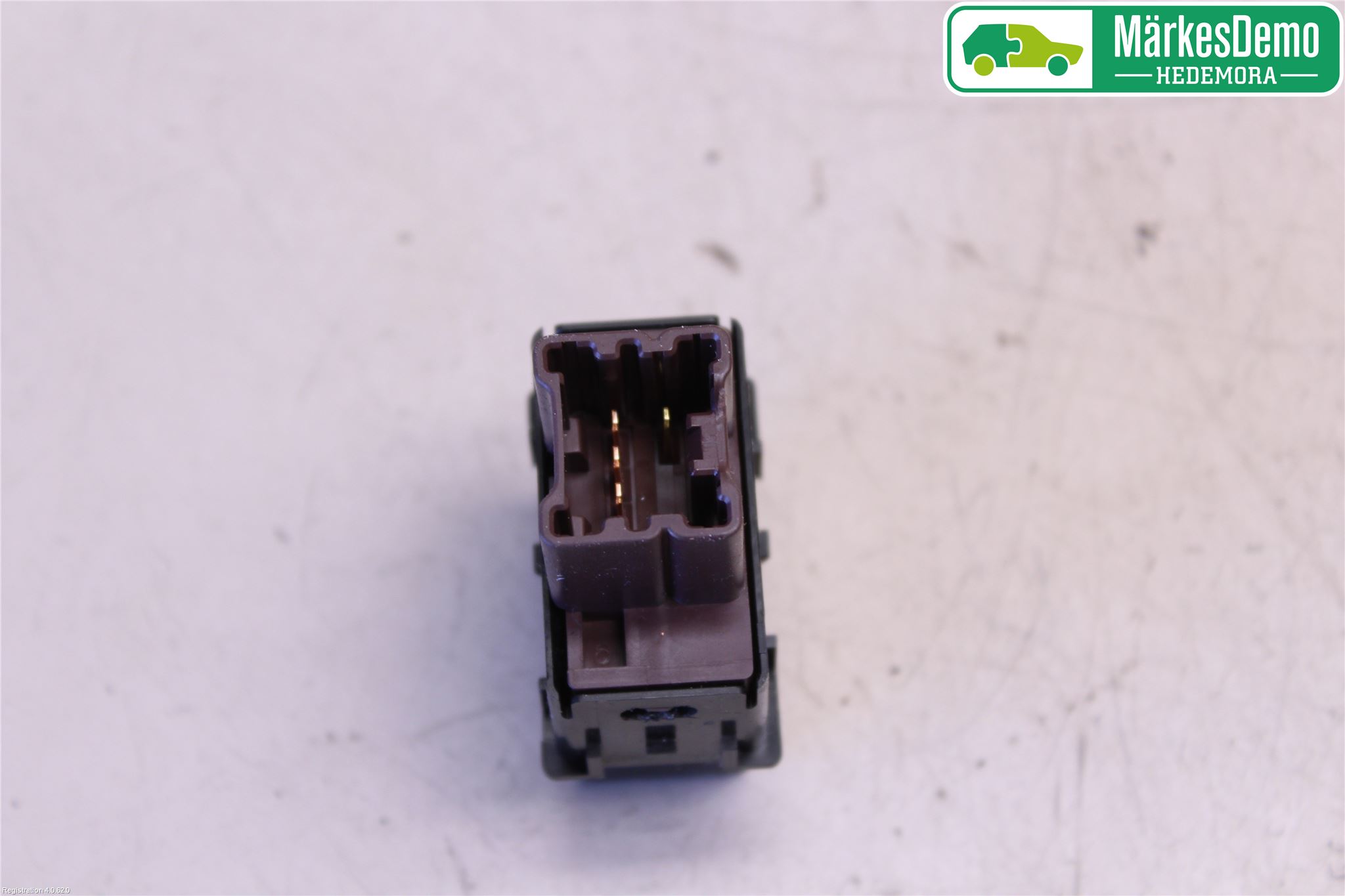 Subaru LEGACY 10-14 Strömställare Stolvärme