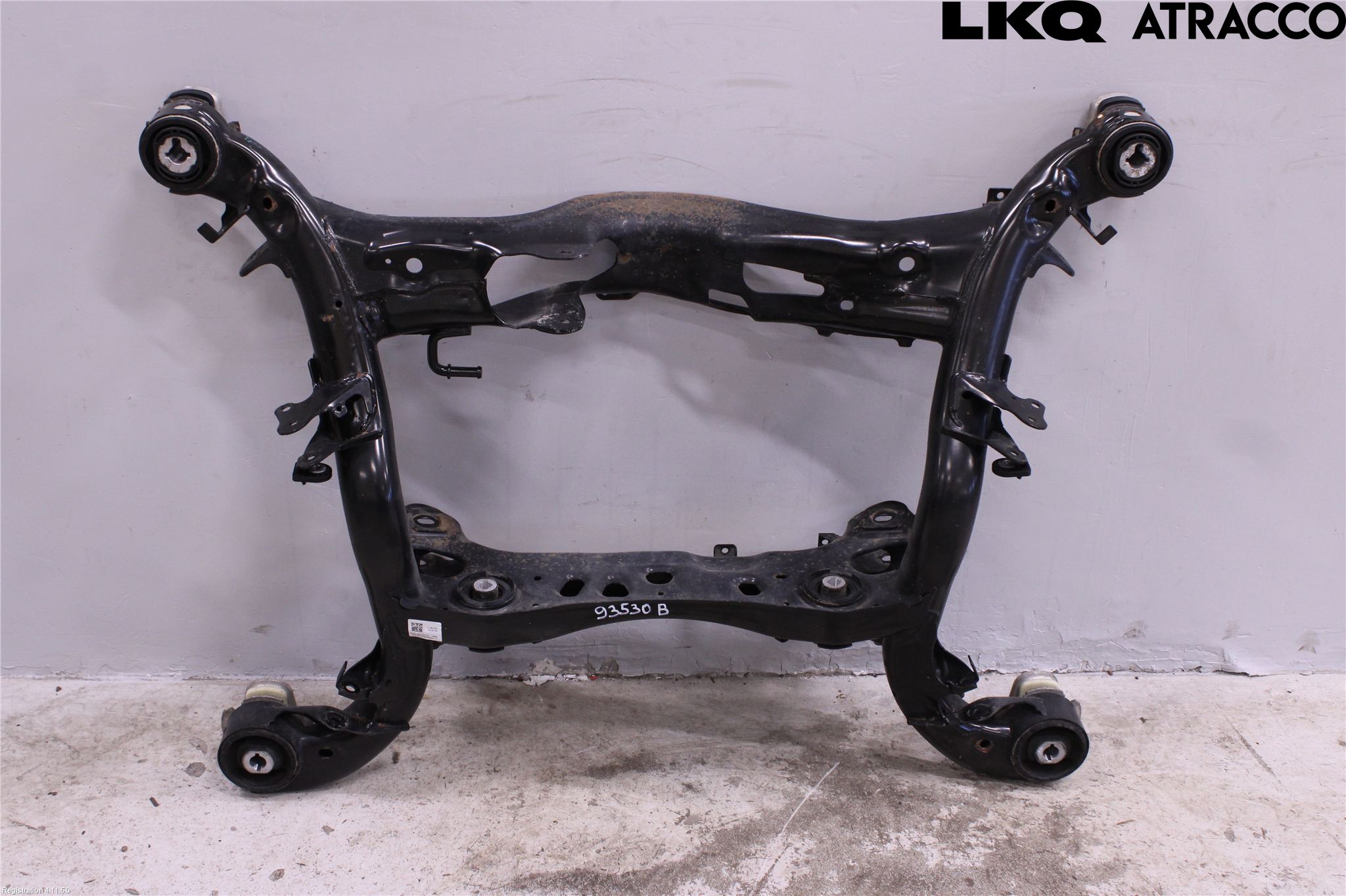 Audi A6 F2/C8 19- Bakaxelbalk