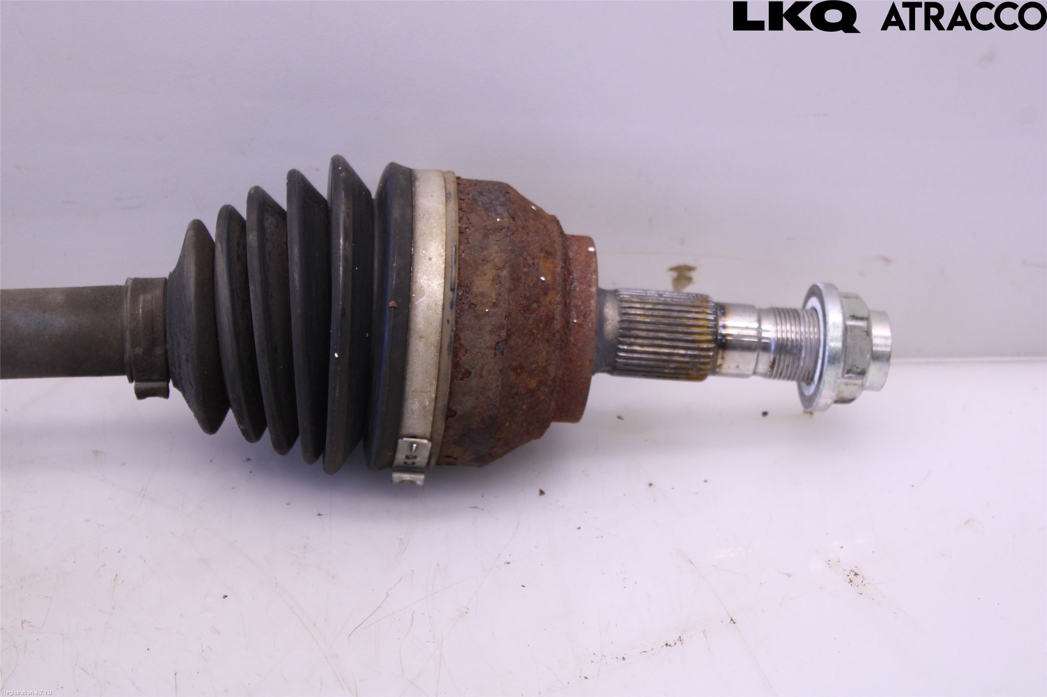 MG ZS EV 20- Drivaxel Fram Höger