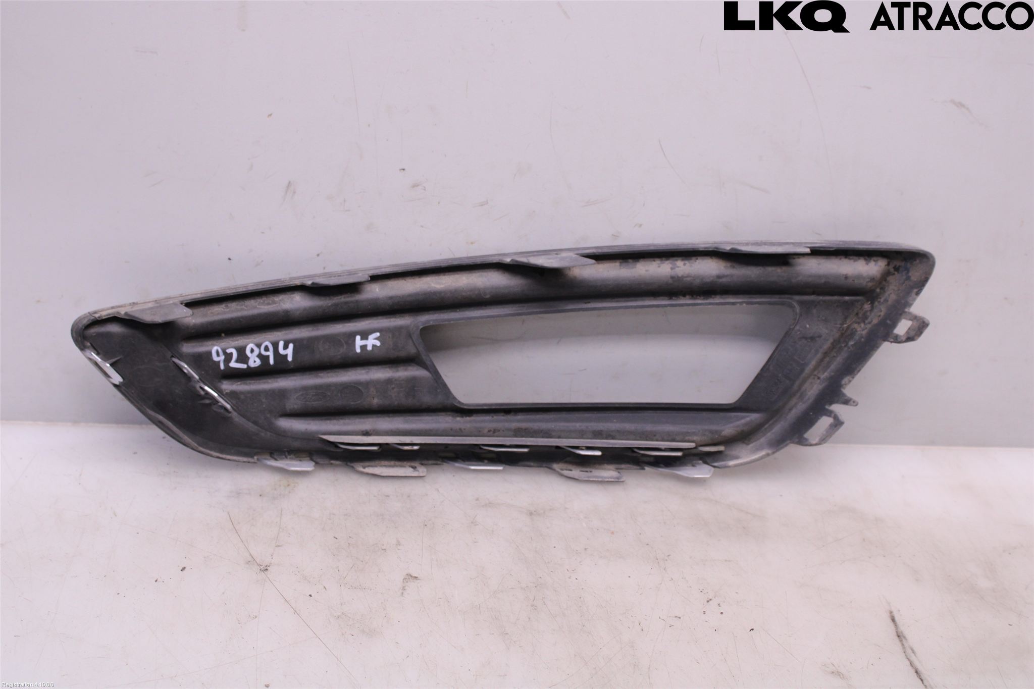 Ford FOCUS 15-18 Dimljussarg Fram