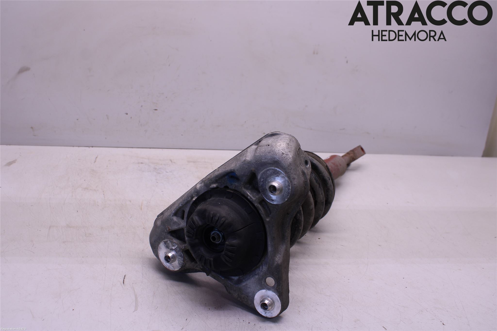 Audi A4/S4 01-05 Fjäderben Fram Höger