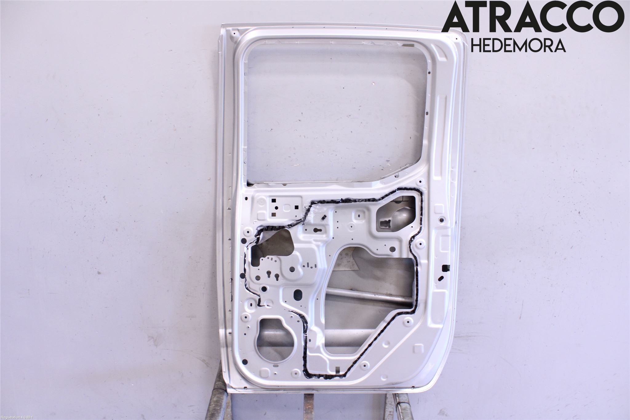 Nissan NAVARA 05-16 Dörr Bak Höger