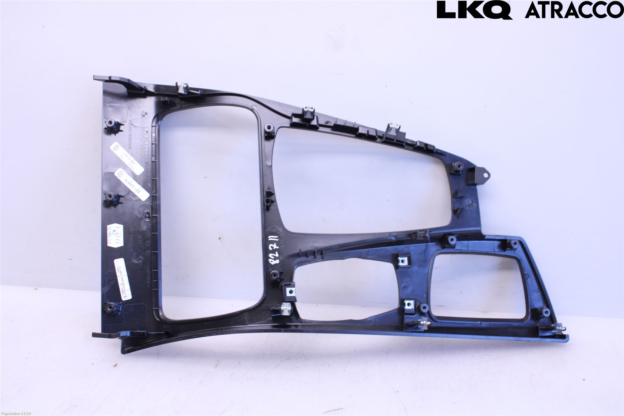 BMW 5 F10/F11/F18 09-17 Instrumentkonsoll Mitt
