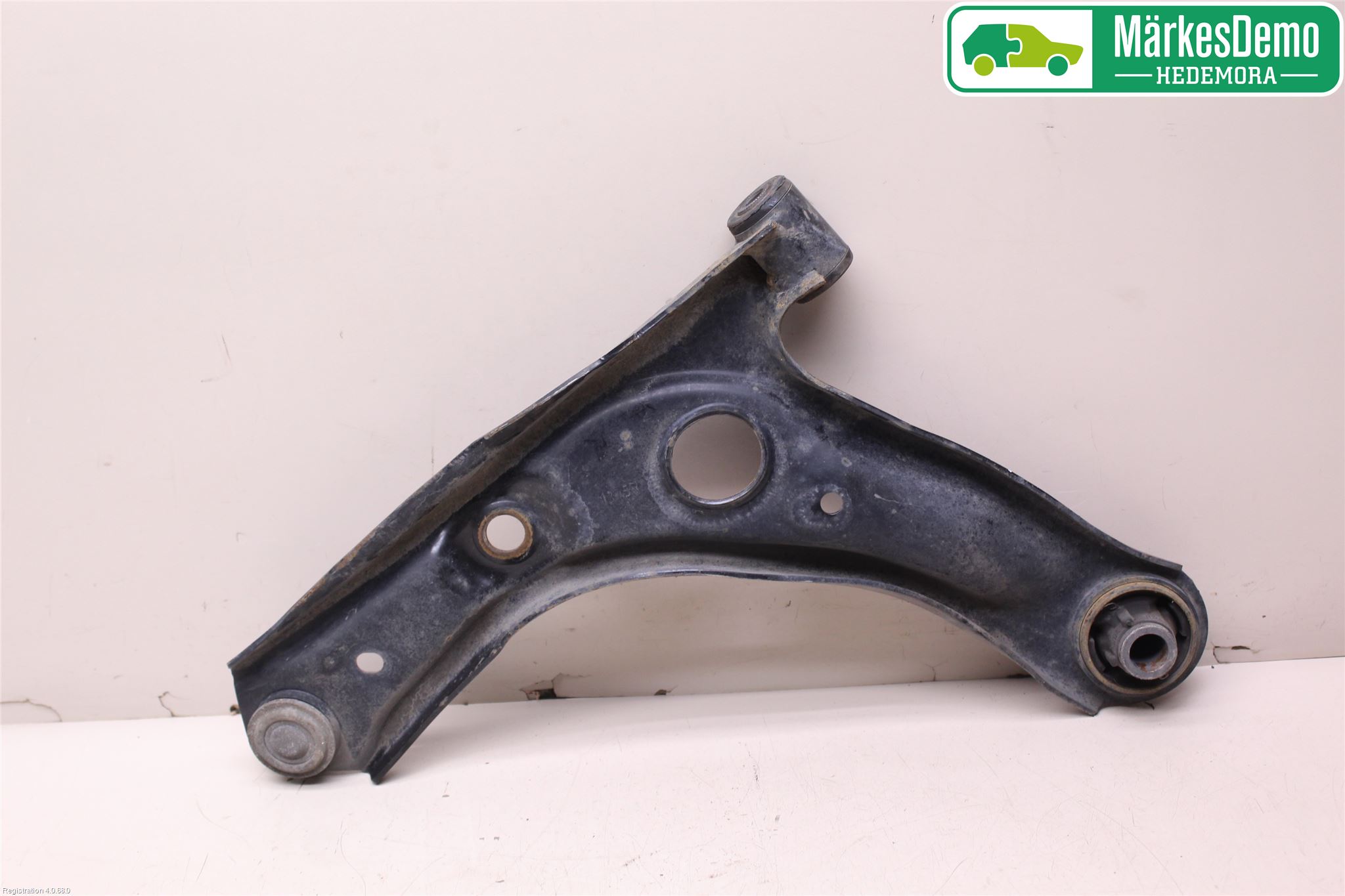 Toyota AYGO 15-21 Bärarm Fram Undre Hö