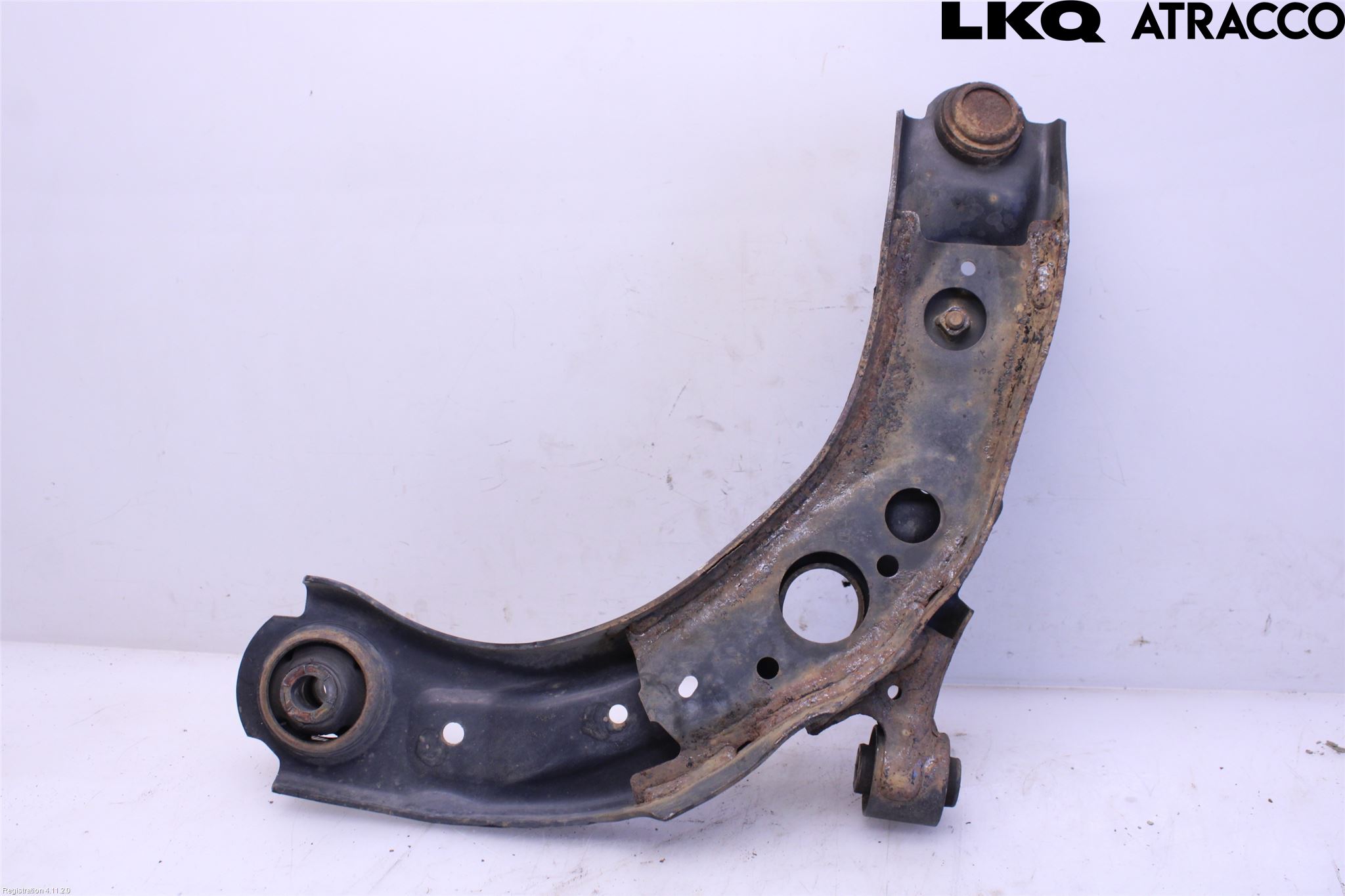 Mazda CX-30 20- Bärarm Fram Övre Hö