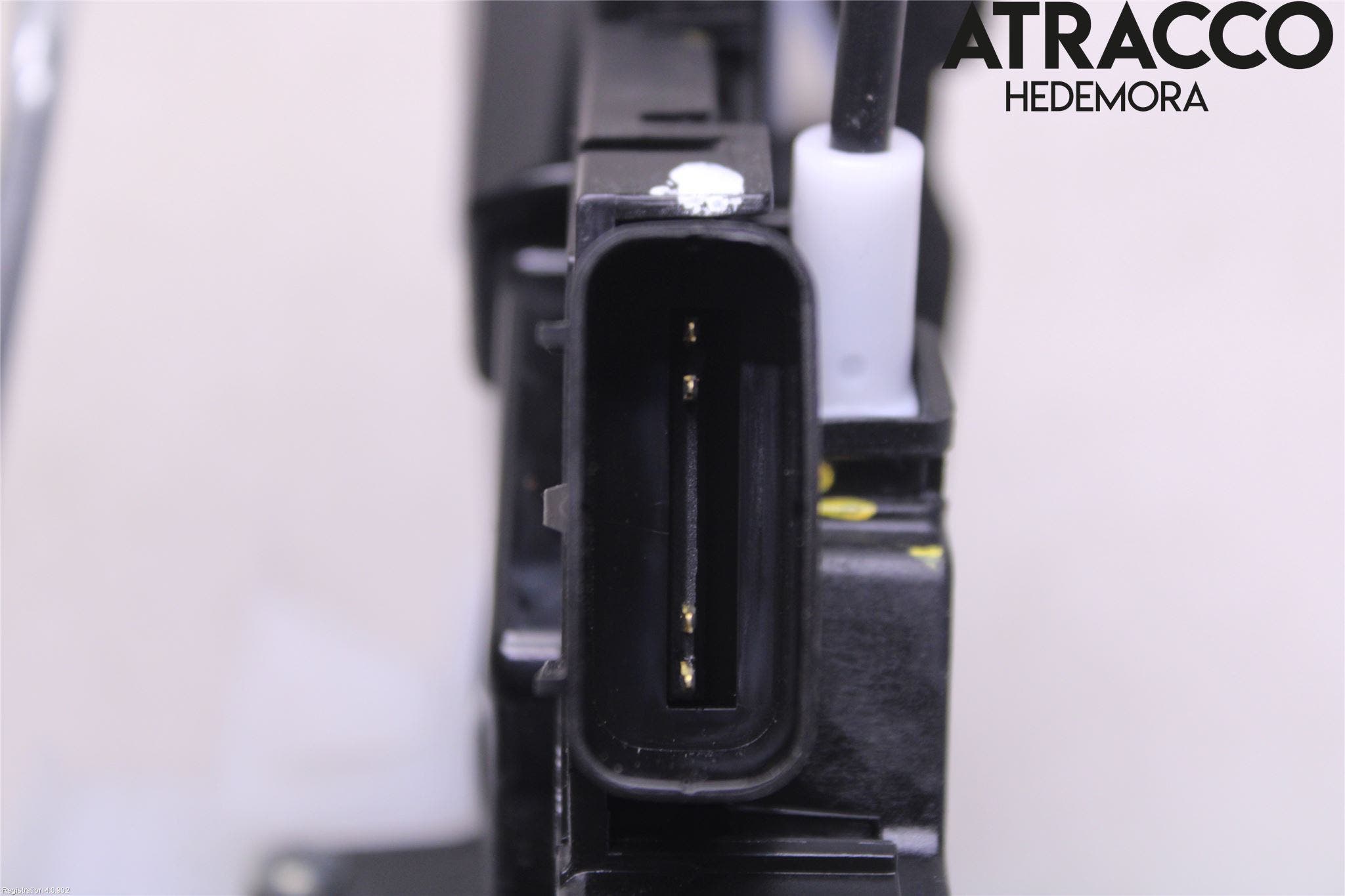 Hyundai i20 GB 15-20 Låskista-Dörrlås