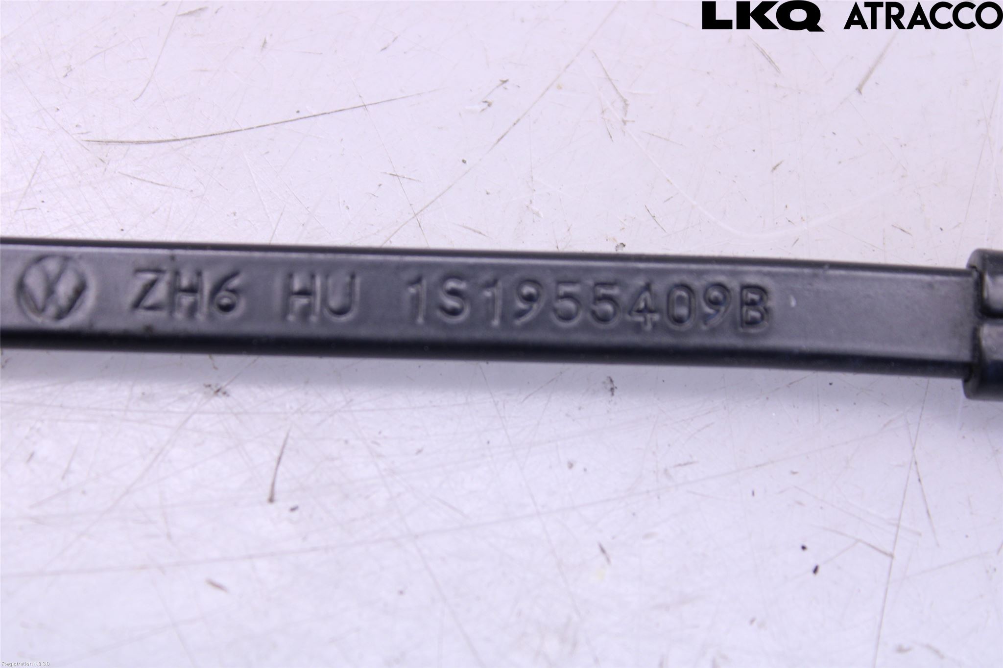 Volkswagen VW UP! / E-UP! Torkararm Armar Vindruta