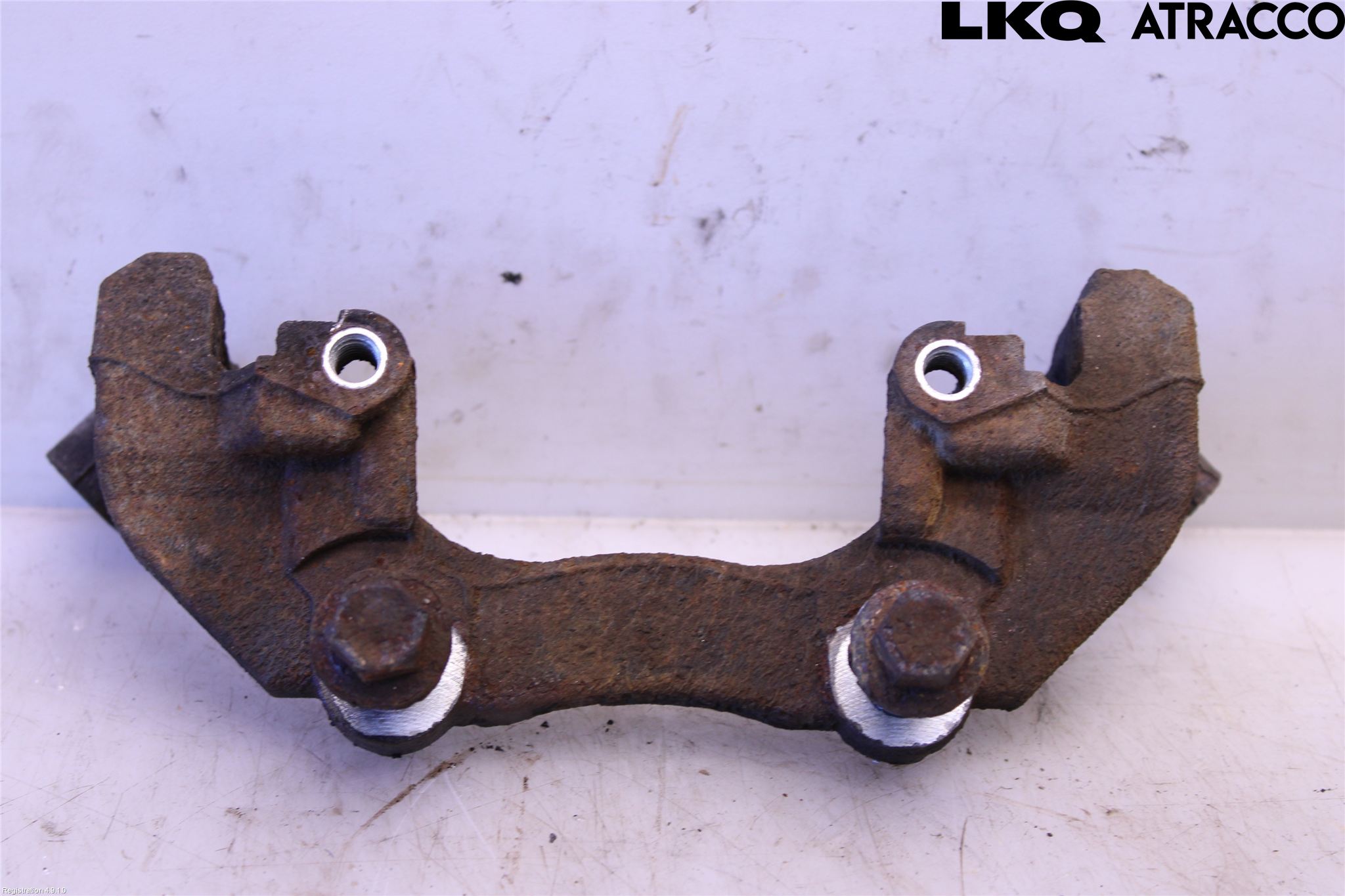 Ford ECOSPORT 17- Bromsokshållare