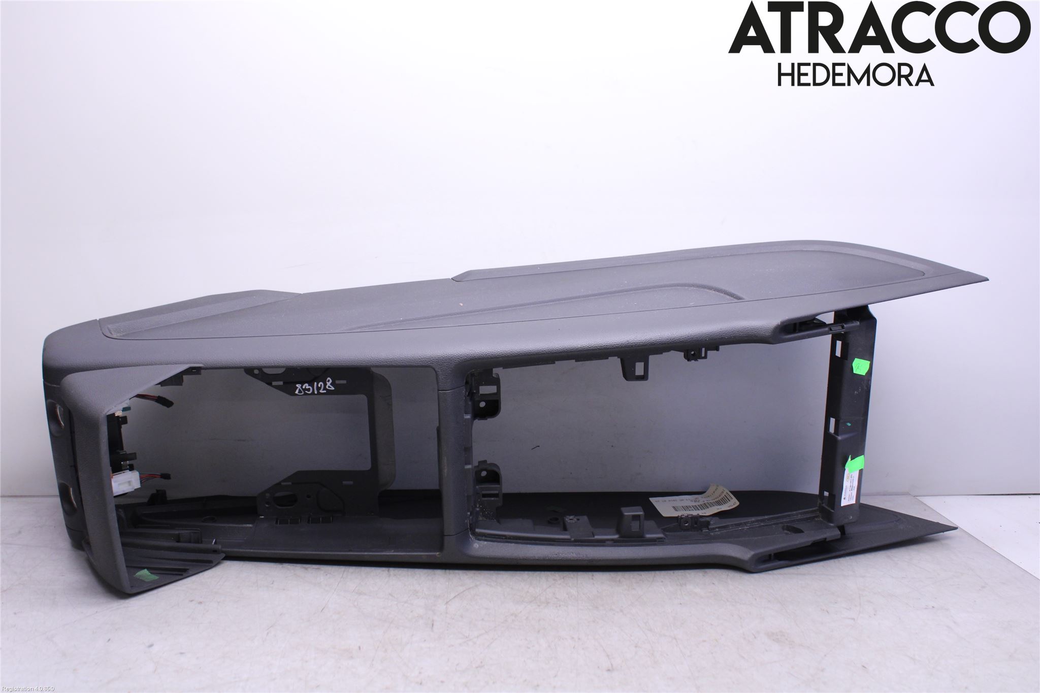 Audi Q7/SQ7 Inr Tunnelfack