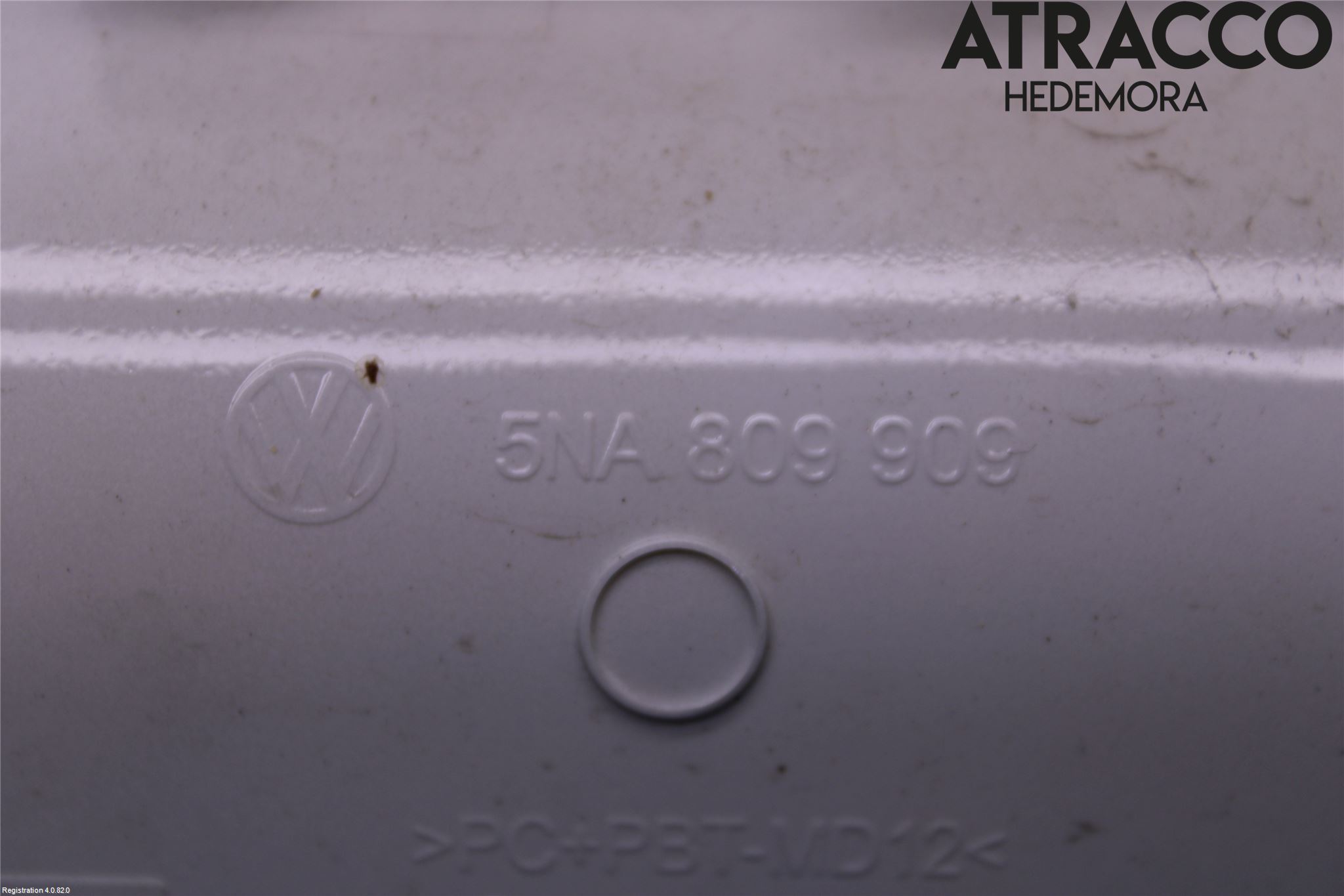Volkswagen VW TIGUAN 16-24 Tanklucka