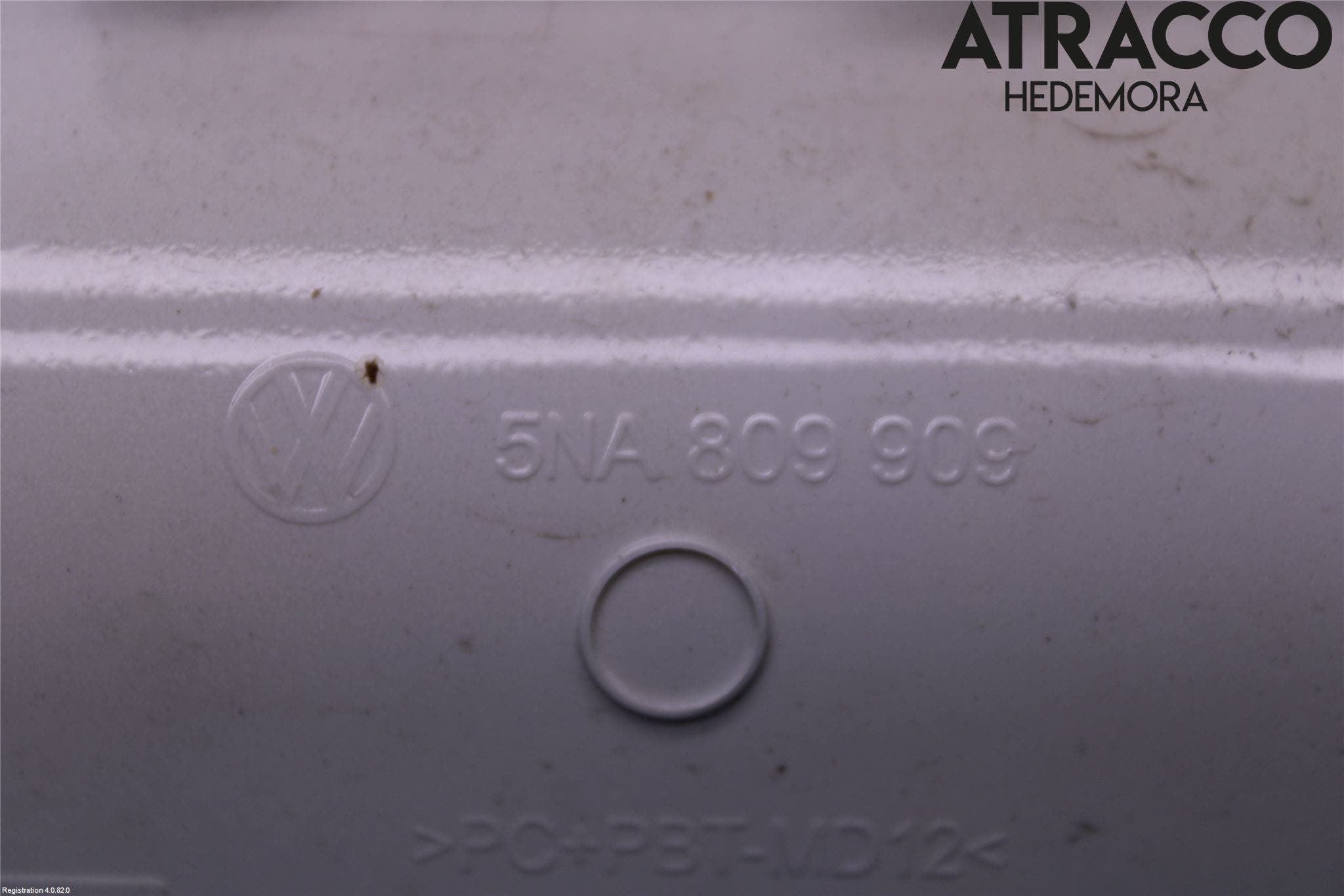 Volkswagen VW TIGUAN 16-24 Tanklucka