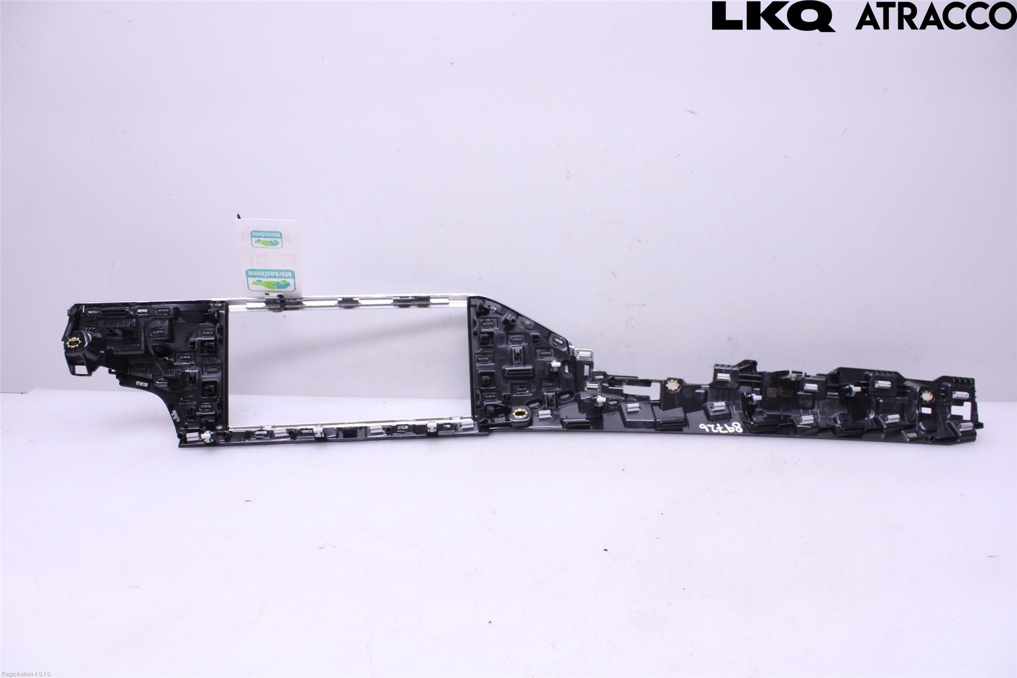 Audi Q3 F3 19- Instrument-Radio Sarg