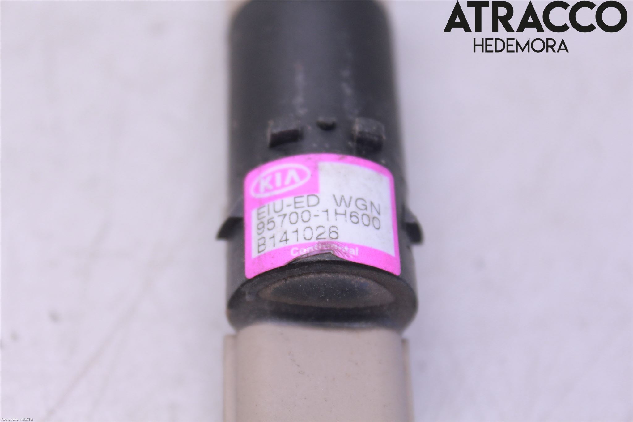 Kia CEED 06-12 Parkeringshjälp Backsensor