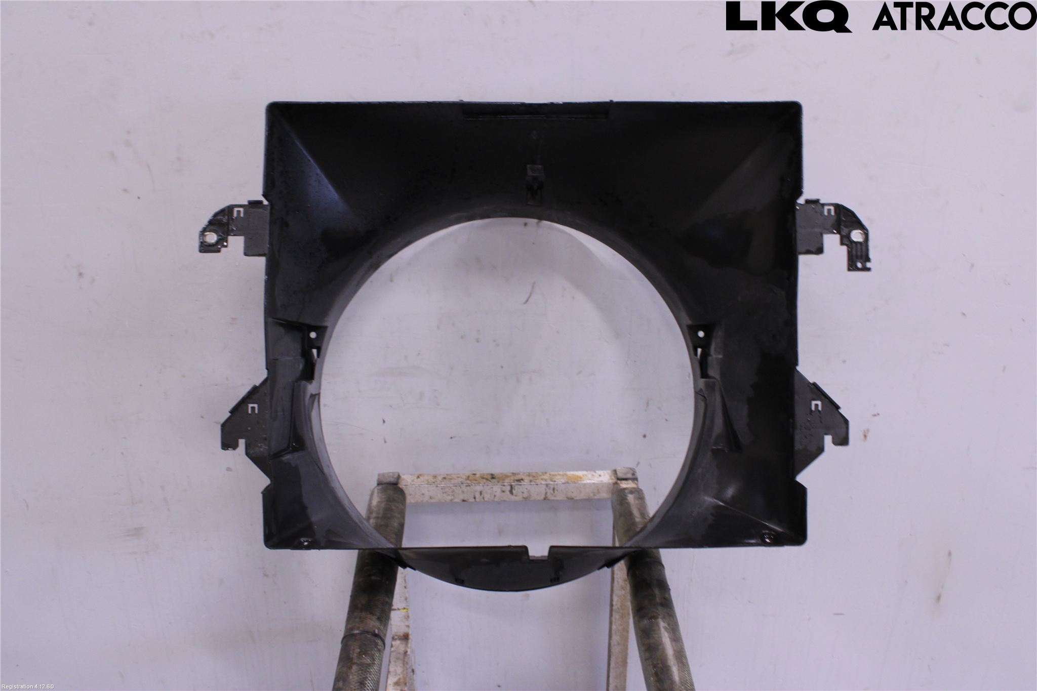 Dodge PICK UP RAM 81- Kylfläktkåpa