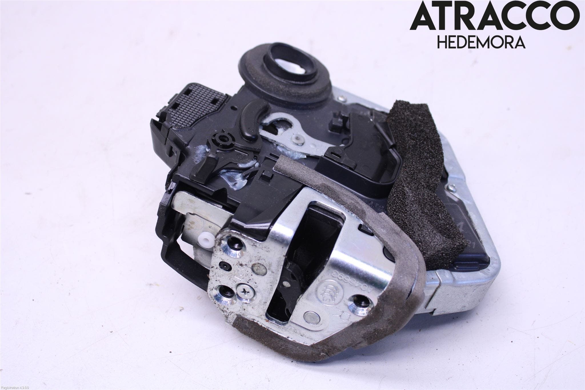 Lexus IS 250/350 14-20 Låskista-Dörrlås