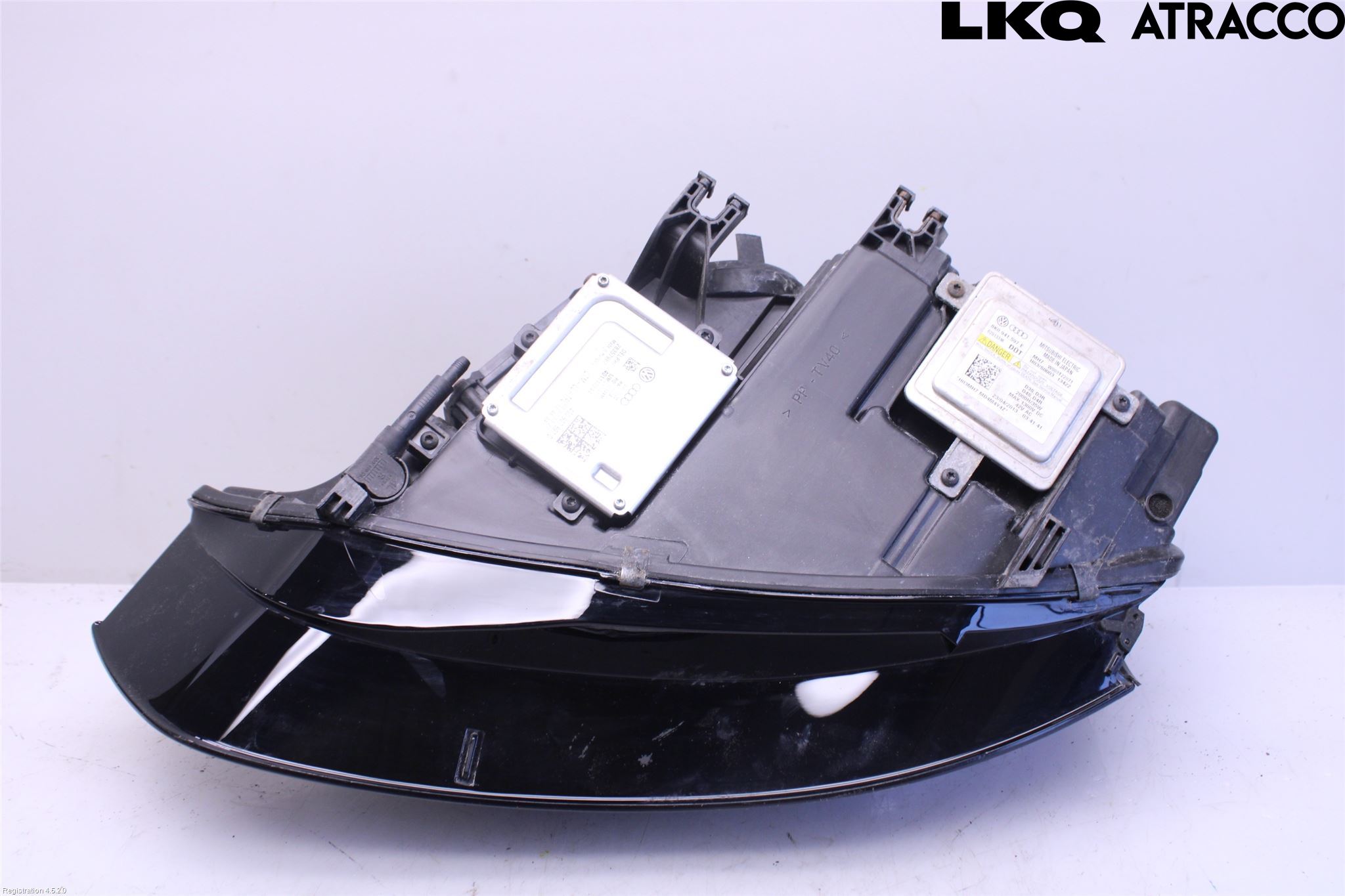 Audi A4 12-15 Strålkastare Höger