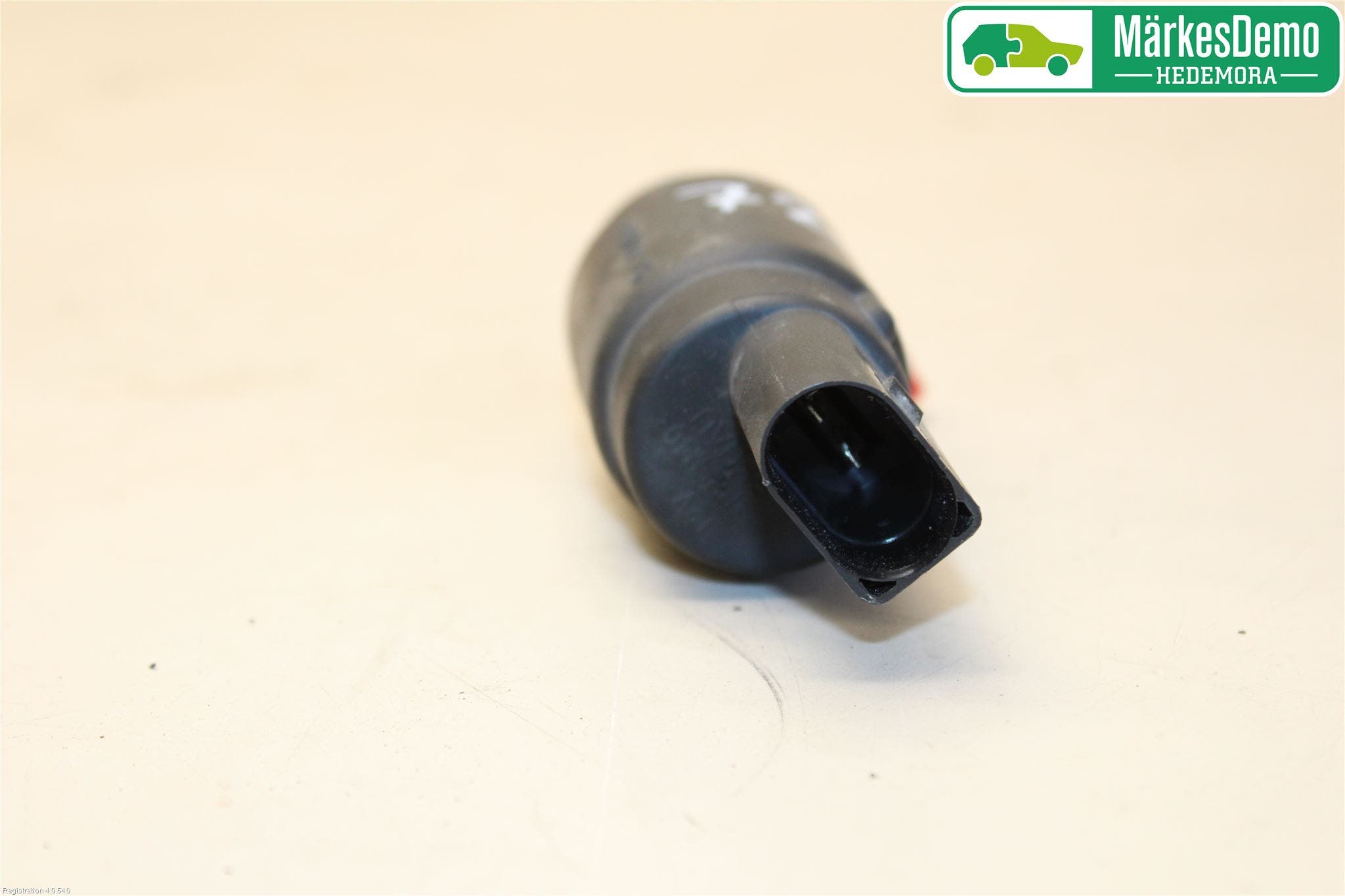 Mercedes-Benz MB VITO/VIANO (W639) 04-14 Spolarpump Vindruta