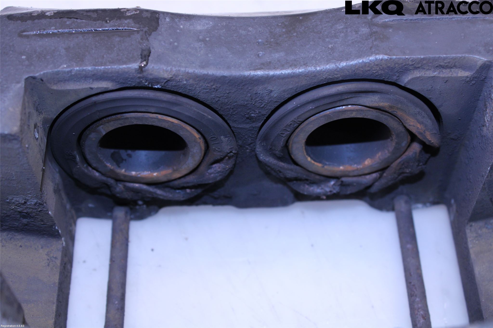 Lexus LS 460/600H 07-17 Bromsok Fram Vänster