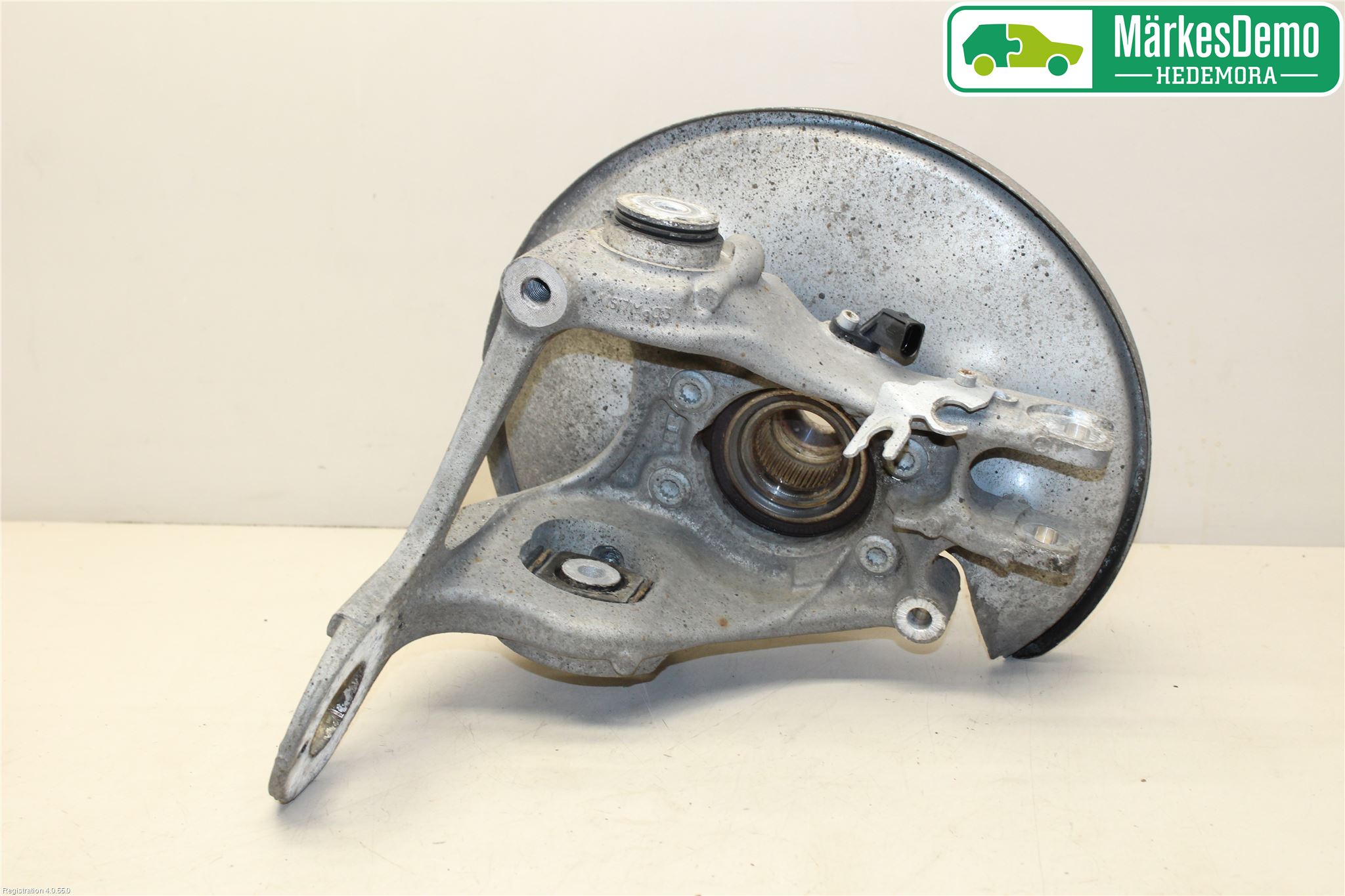 Audi A4 12-15 Hjullagerhus-Spindel Vä B