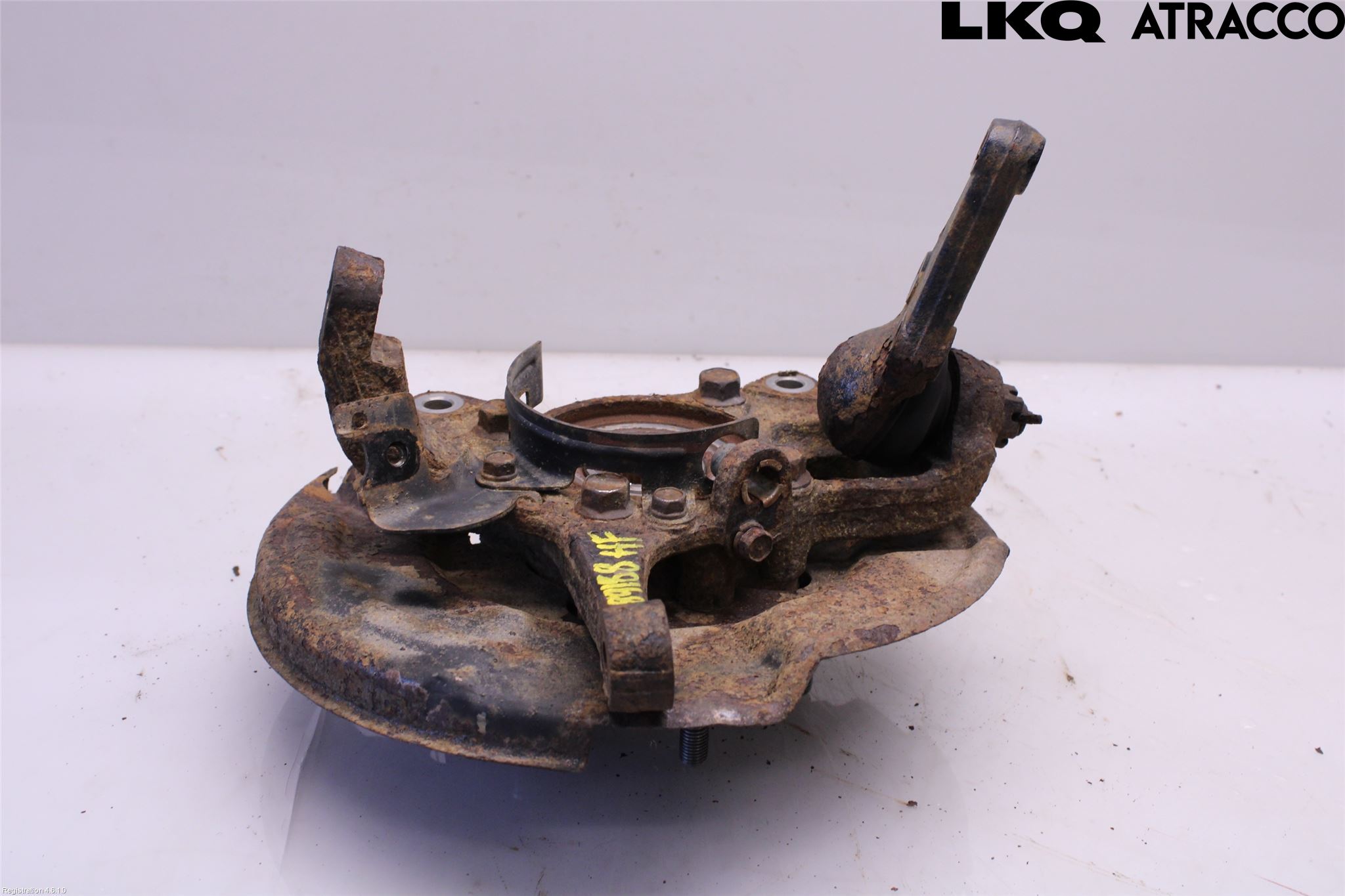 Mitsubishi L200 16-23 Styrspindel Lagerhus Hö