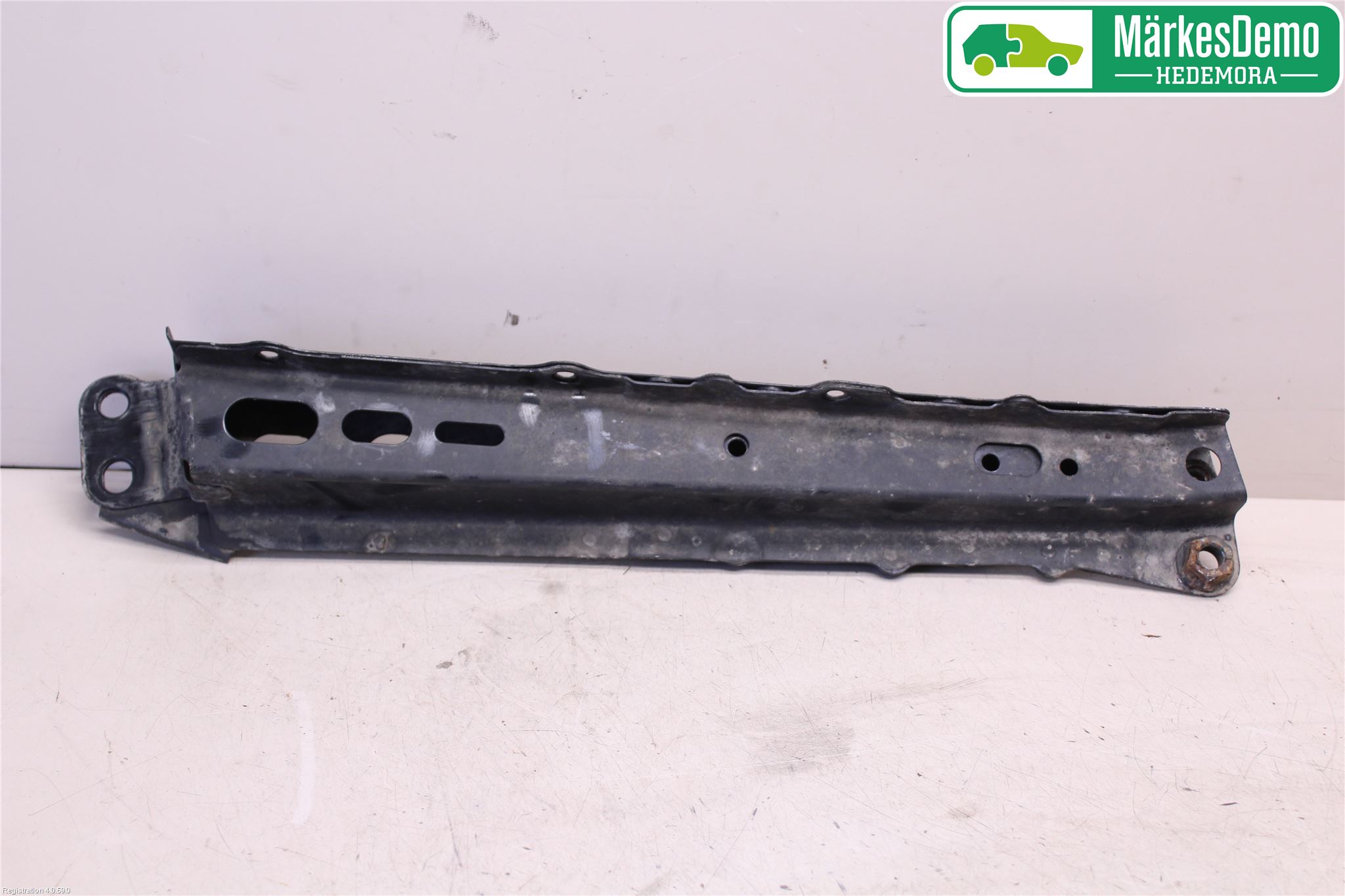 Toyota AVENSIS 09-15 Motorbalk