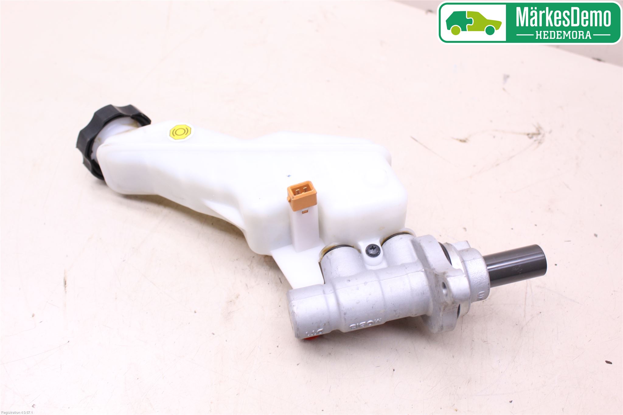 Kia SORENTO 15-20 Broms Huvudcylinder