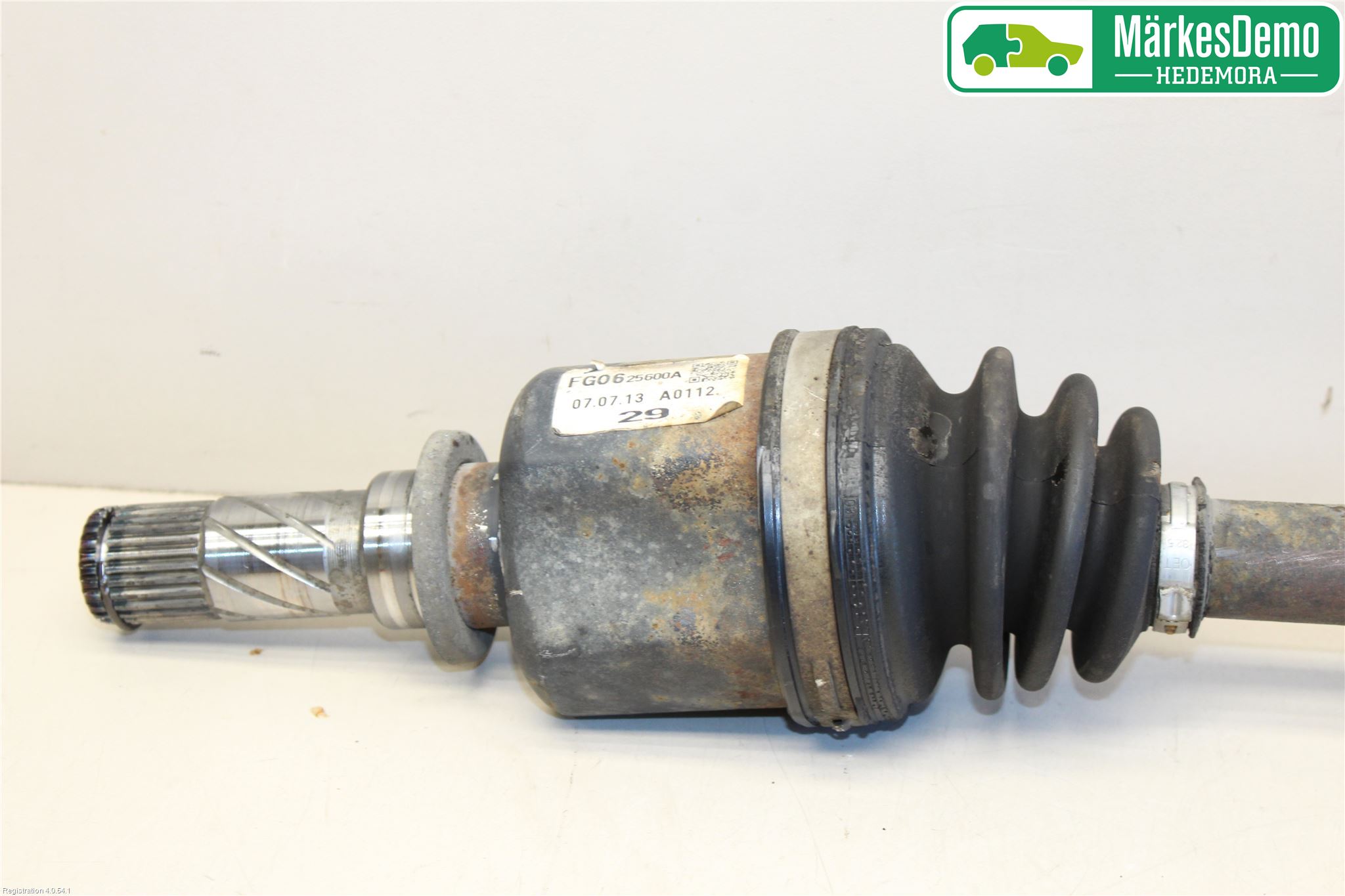 Mazda 3 I 07-08 Drivaxel Fram Vänster