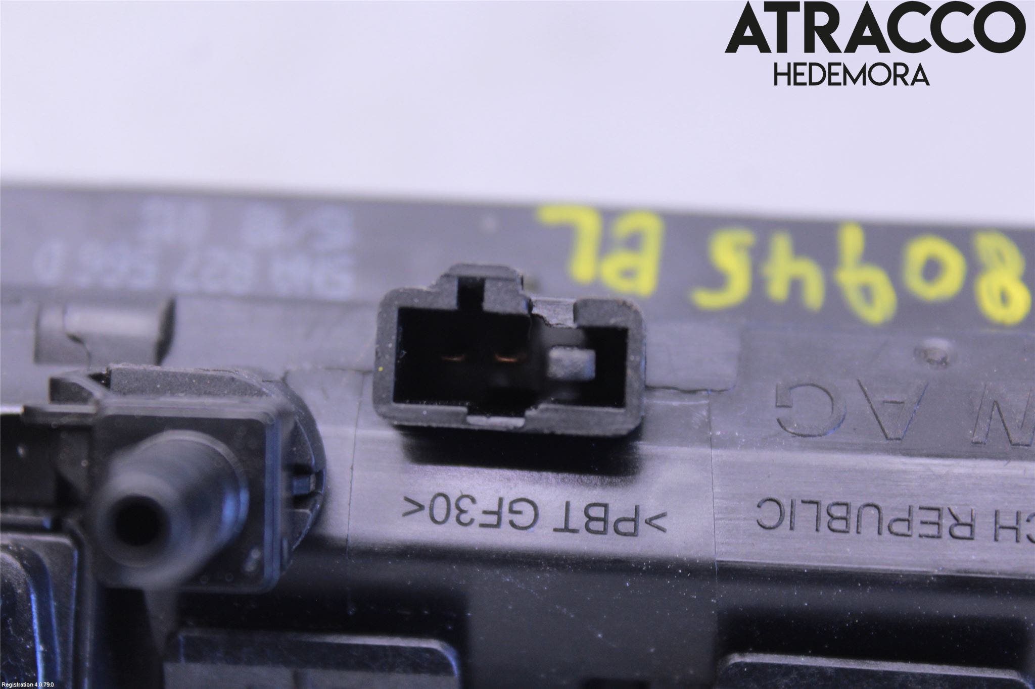 Volkswagen VW TIGUAN 16-24 Bakluckehandtag