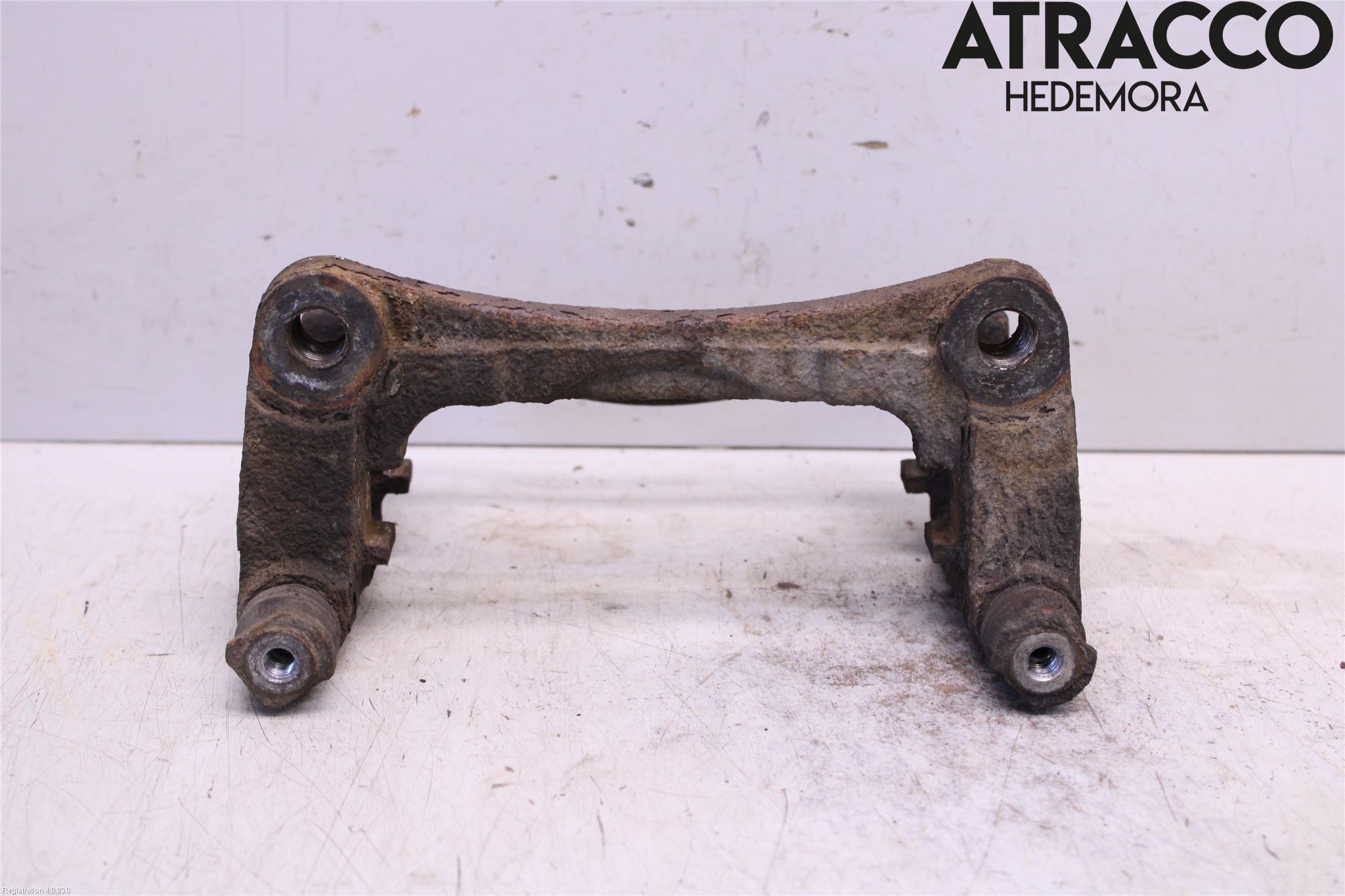 Mazda CX-5 12-17 Bromsokshållare