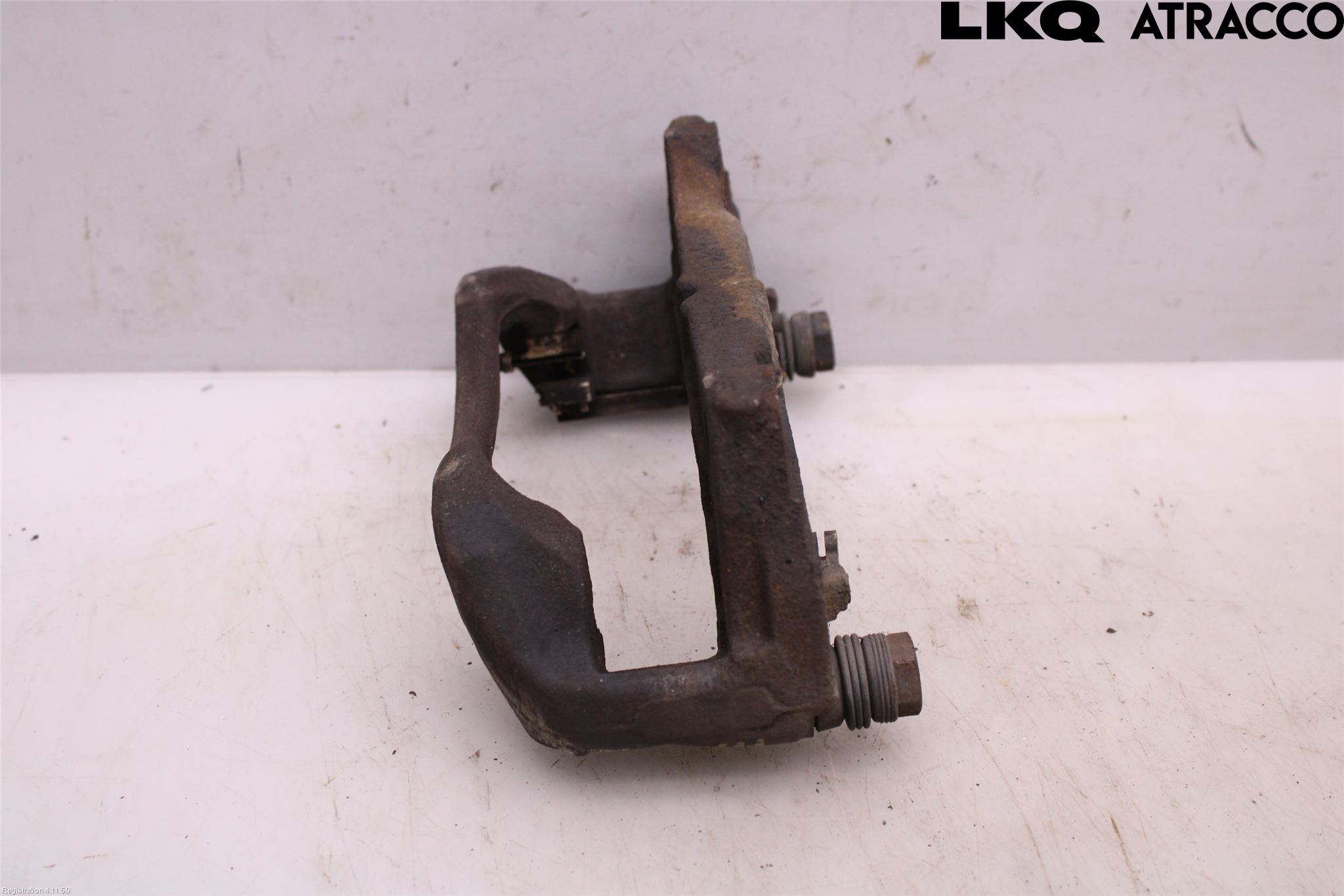 Mazda CX-30 20- Bromsokshållare