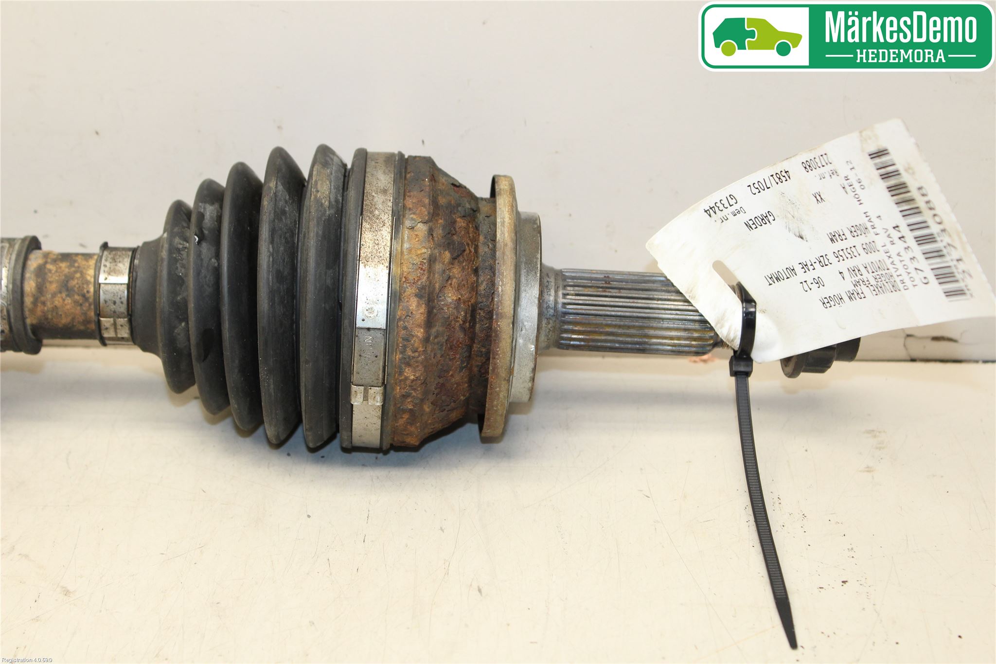 Toyota RAV 4 06-12 Drivaxel Fram Höger