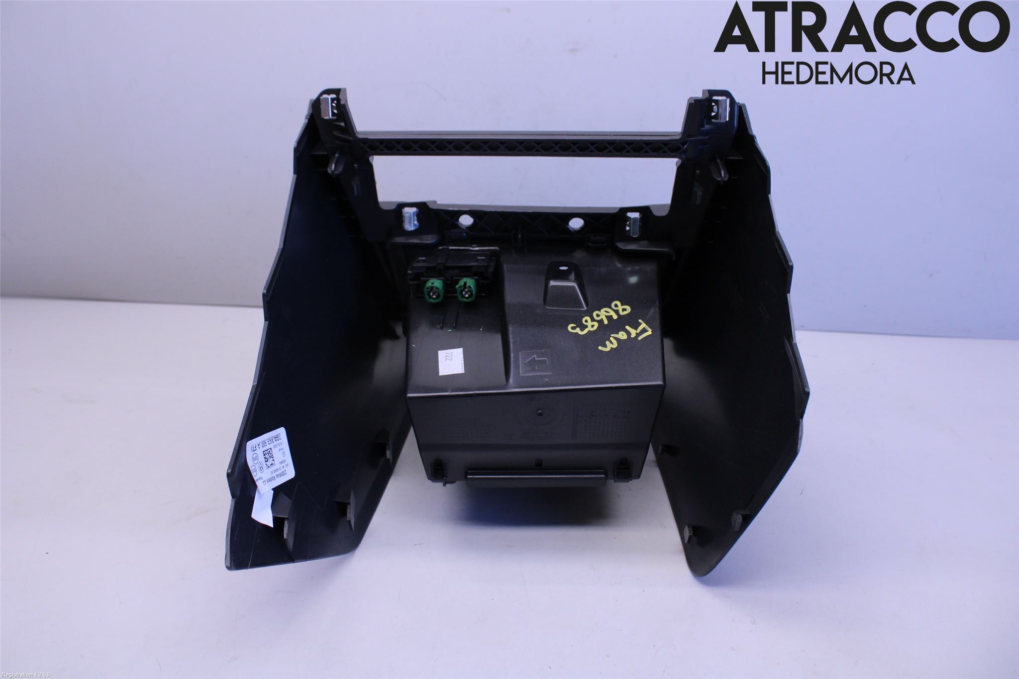Volkswagen VW T-ROC 18- Instrumentkonsoll Mitt