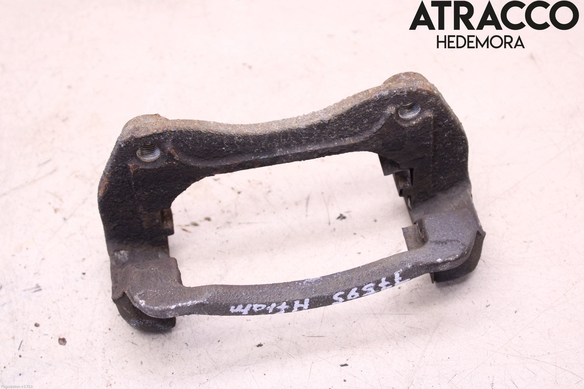 Kia CARENS III 13-19 Bromsokshållare