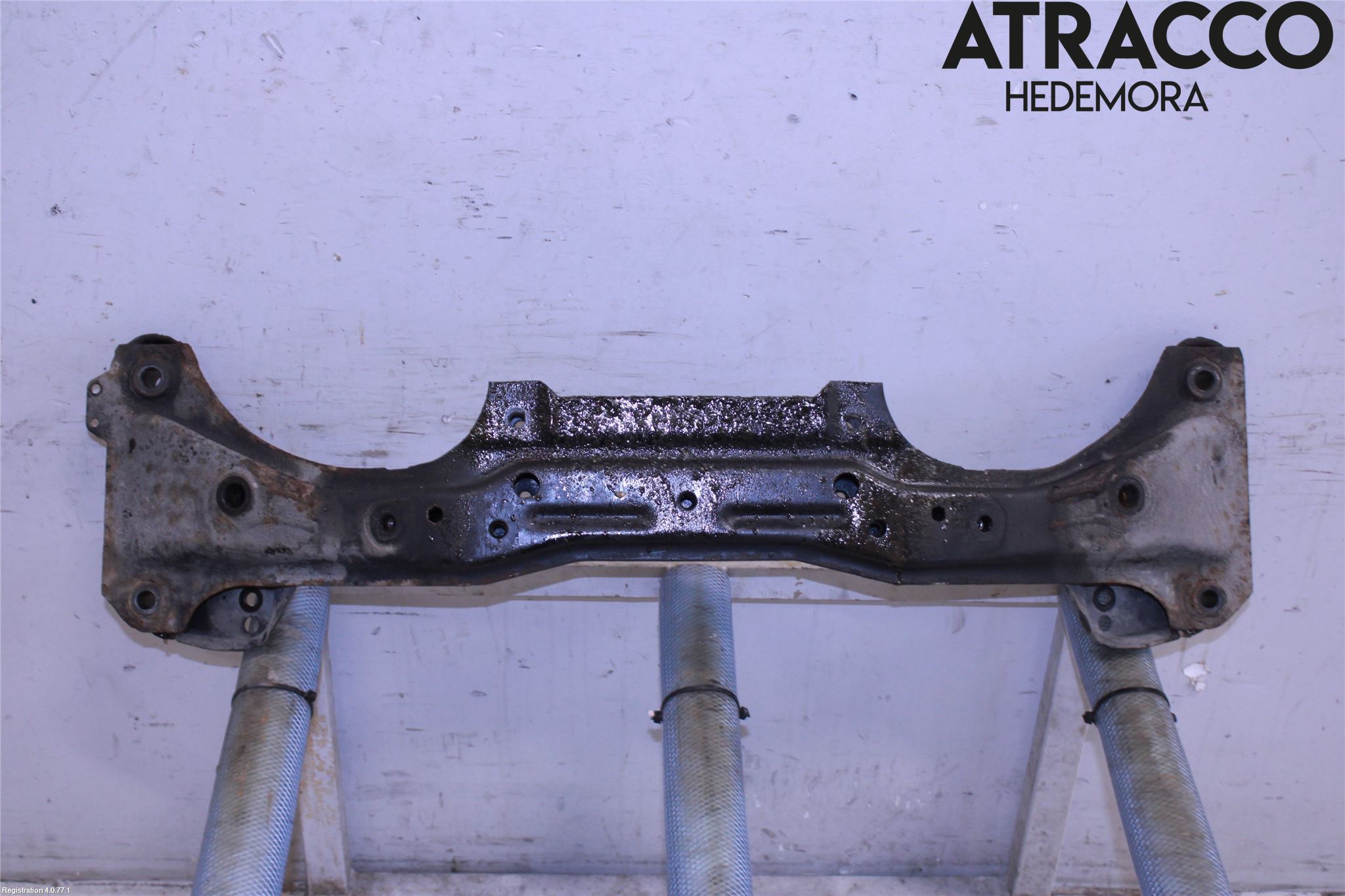 BMW 3 E46      98-05 Framvagnsbalk