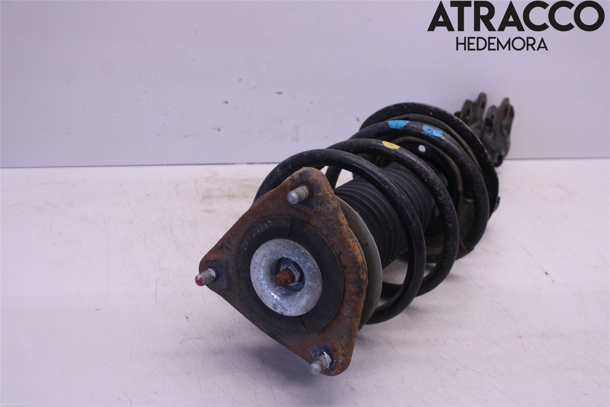 Kia CEED 12-18 Fjäderben Fram Höger