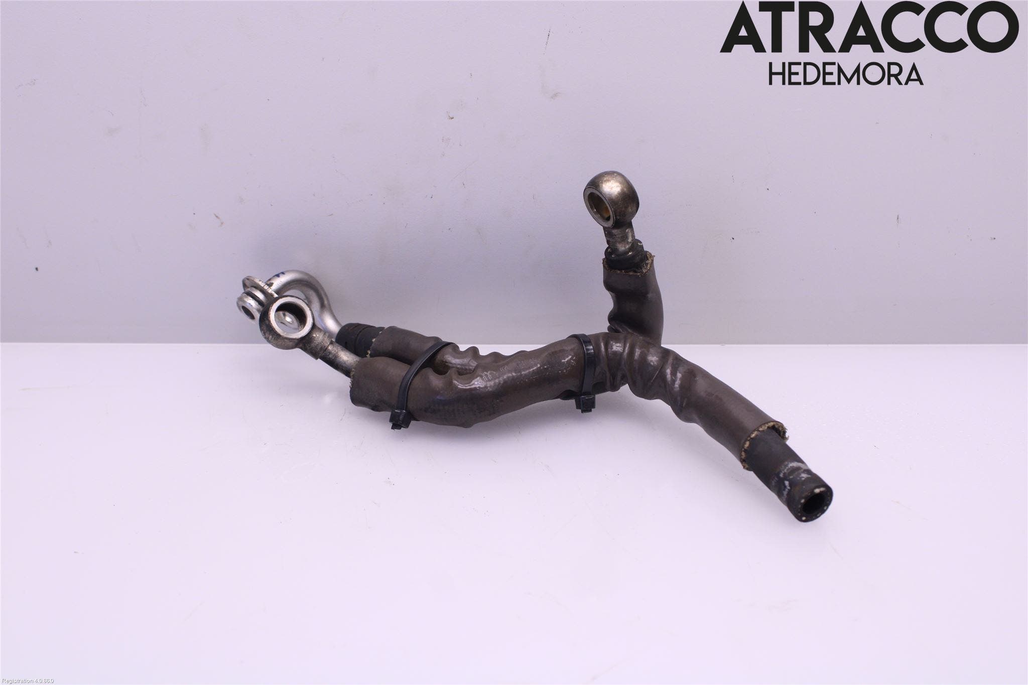 Audi A6/S6     05-11 Turbovattenrör